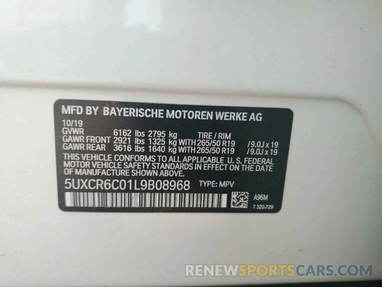 14 Photograph of a damaged car 5UXCR6C01L9B08968 BMW X5 2020