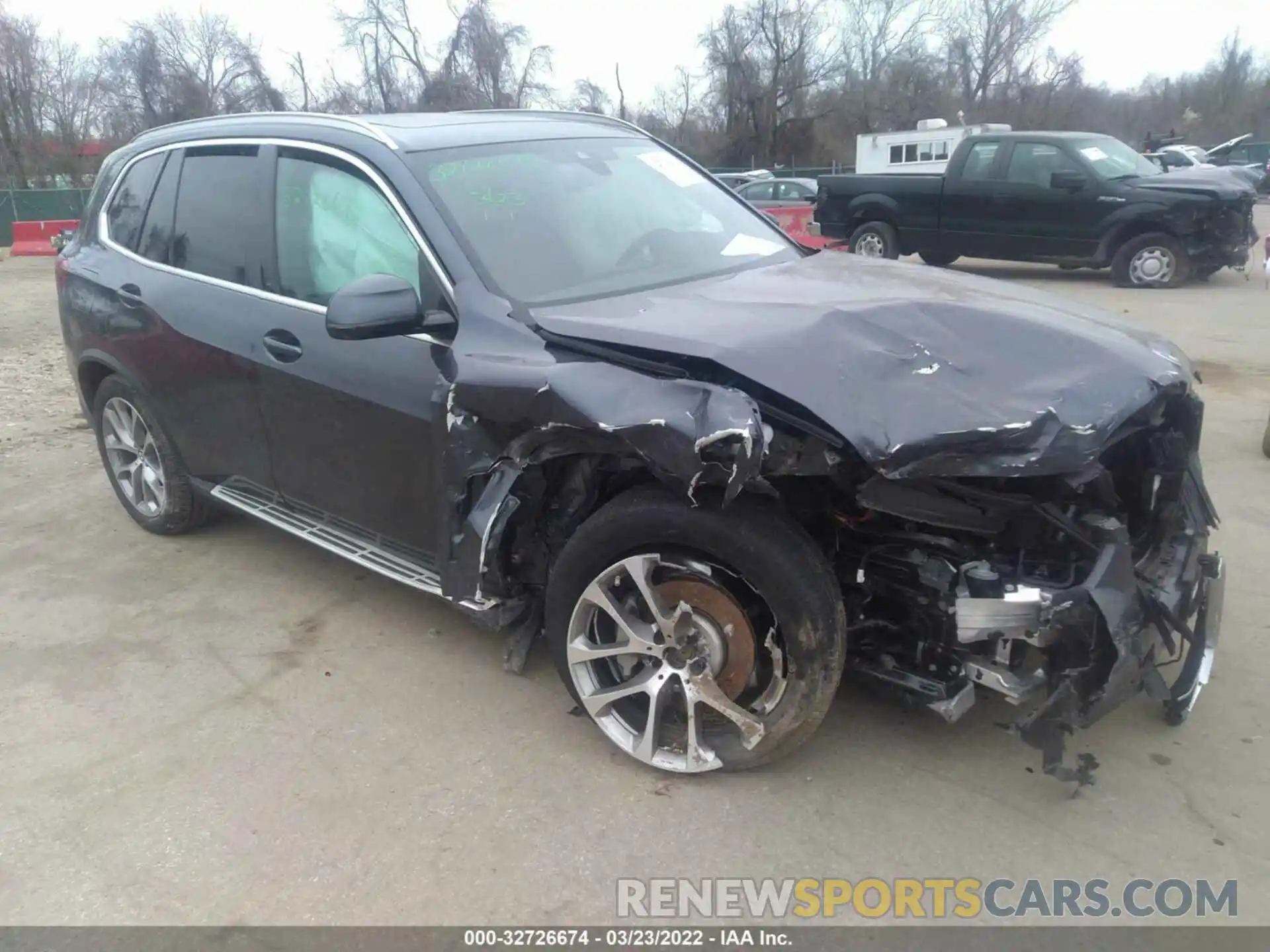 1 Photograph of a damaged car 5UXCR6C01L9B10459 BMW X5 2020