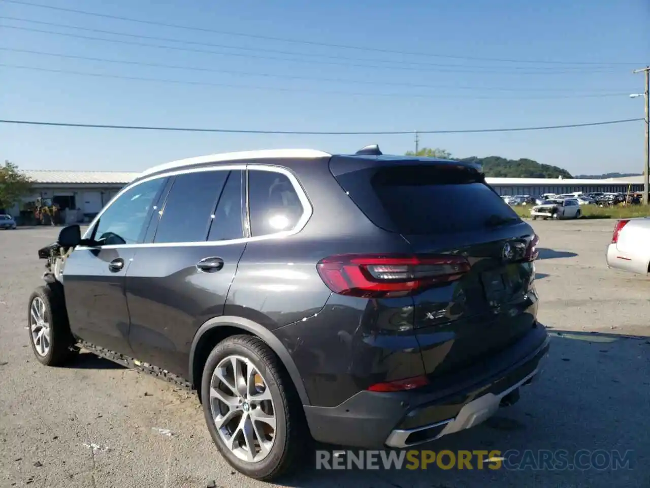 3 Photograph of a damaged car 5UXCR6C01L9C52777 BMW X5 2020