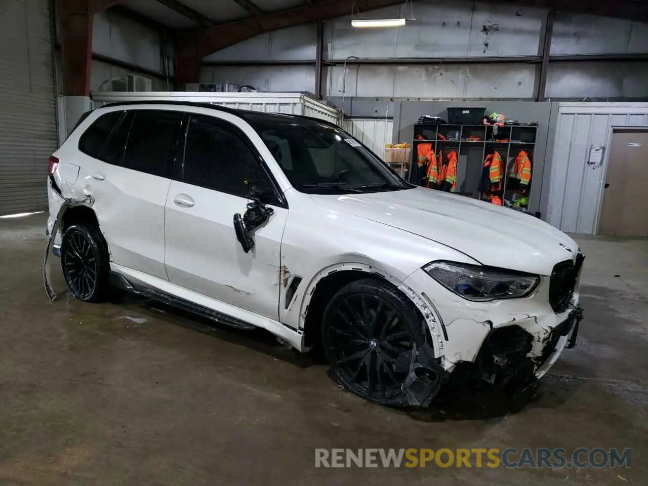 4 Photograph of a damaged car 5UXCR6C02L9B87129 BMW X5 2020