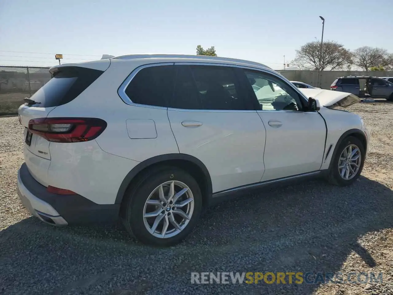 3 Photograph of a damaged car 5UXCR6C02L9C46986 BMW X5 2020
