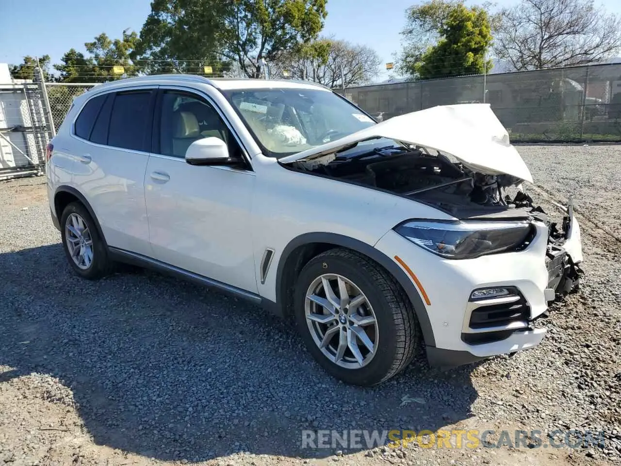 4 Photograph of a damaged car 5UXCR6C02L9C46986 BMW X5 2020