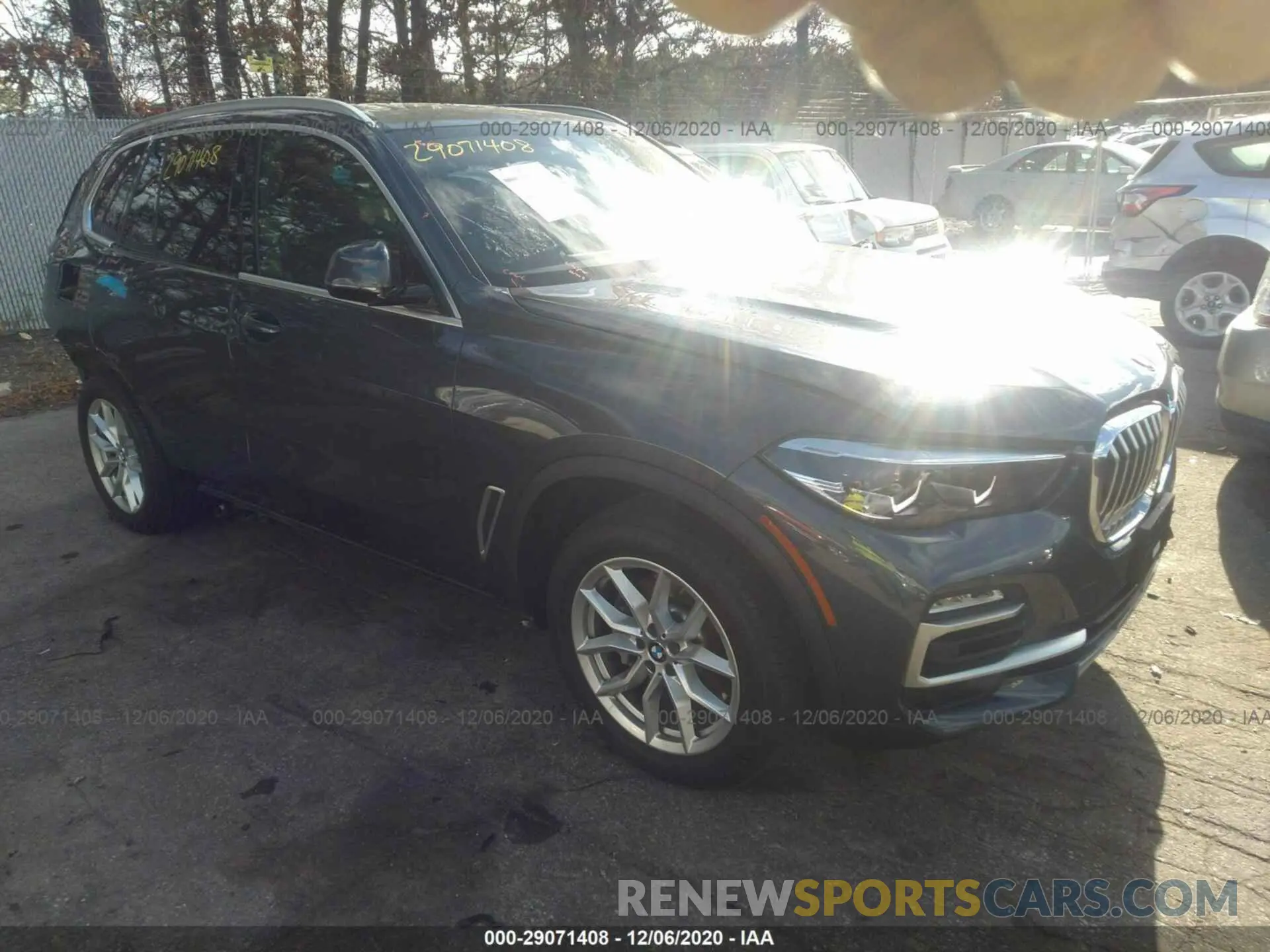 1 Photograph of a damaged car 5UXCR6C02L9C57986 BMW X5 2020