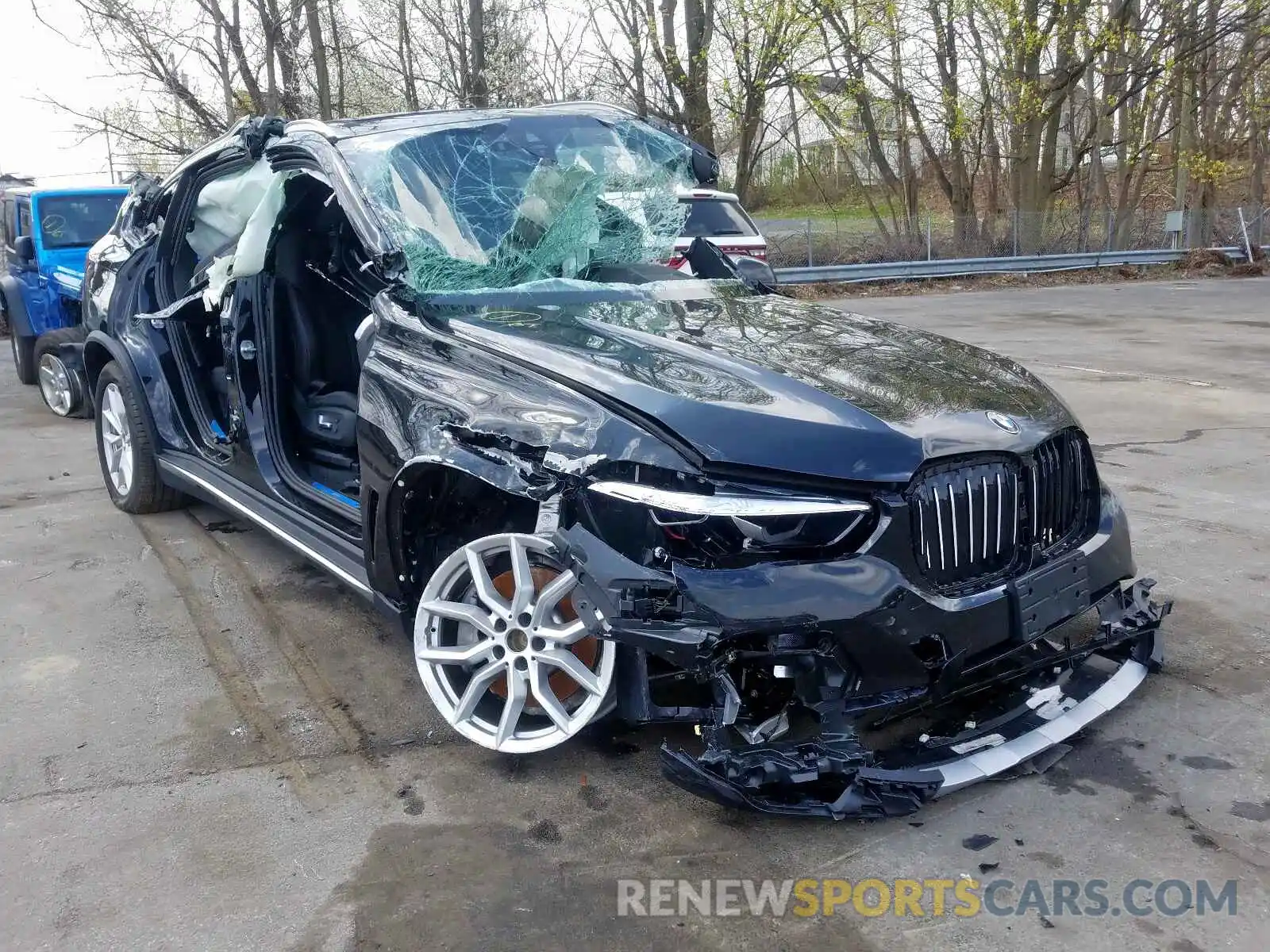 1 Photograph of a damaged car 5UXCR6C03LLL74847 BMW X5 2020