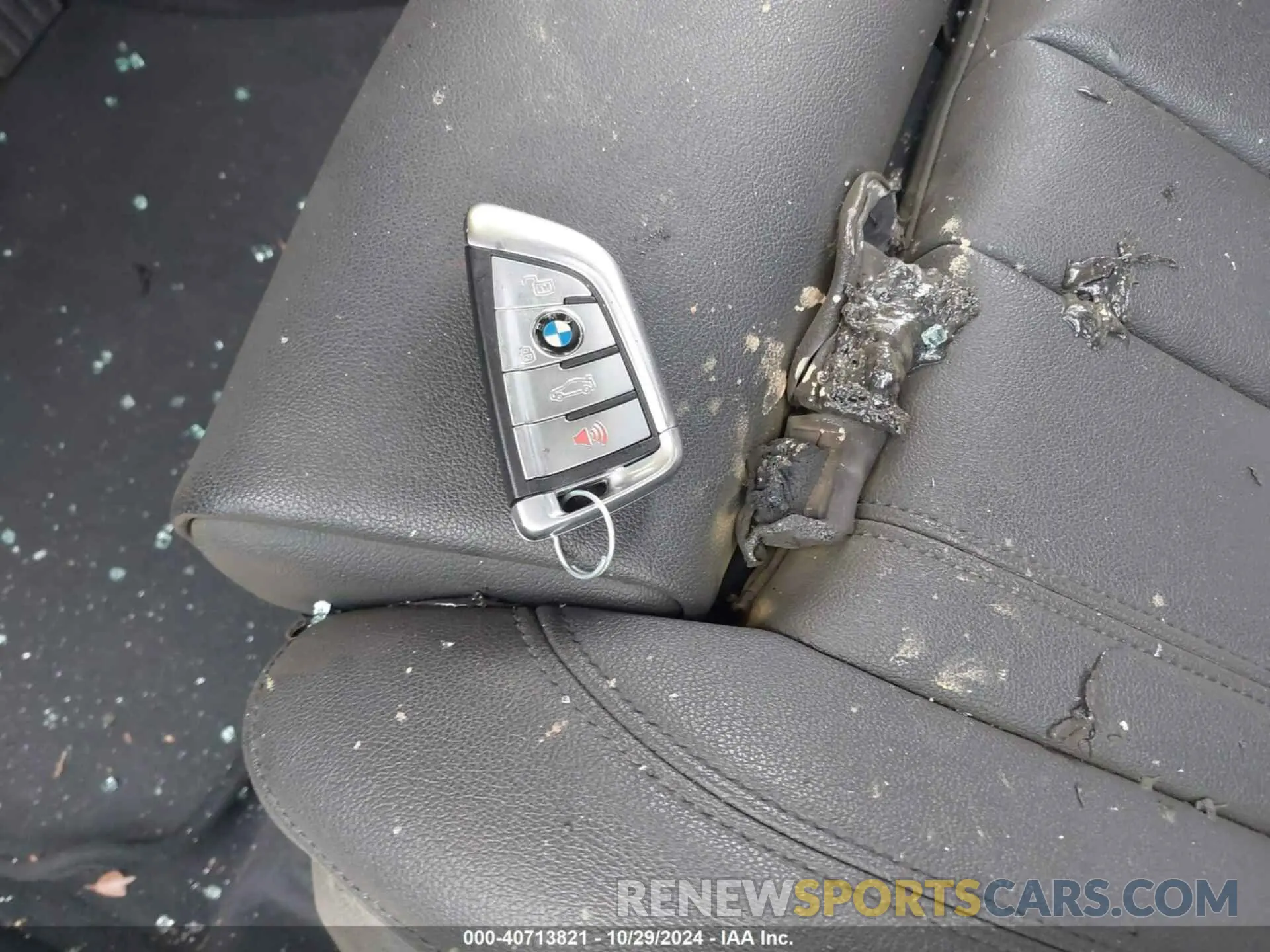 11 Photograph of a damaged car 5UXCR6C04L9B03148 BMW X5 2020