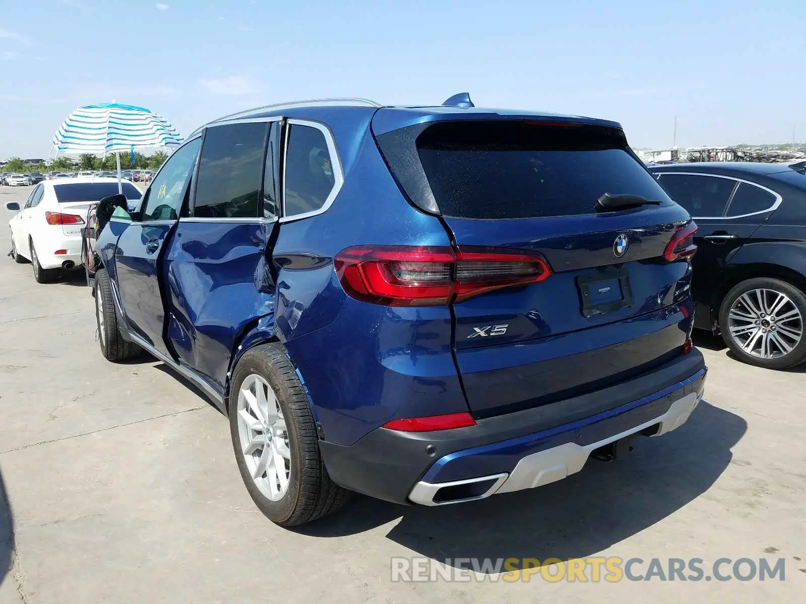 3 Photograph of a damaged car 5UXCR6C04L9B11234 BMW X5 2020