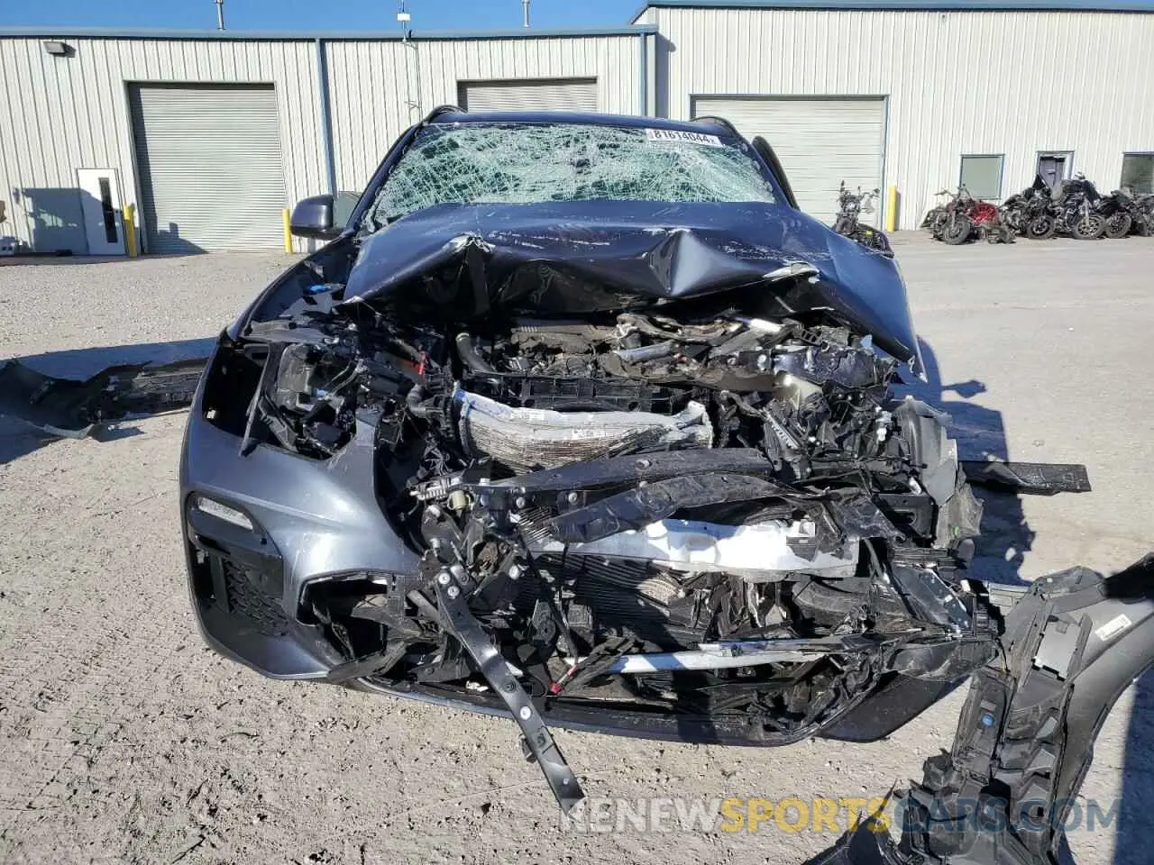 5 Photograph of a damaged car 5UXCR6C04L9C45273 BMW X5 2020