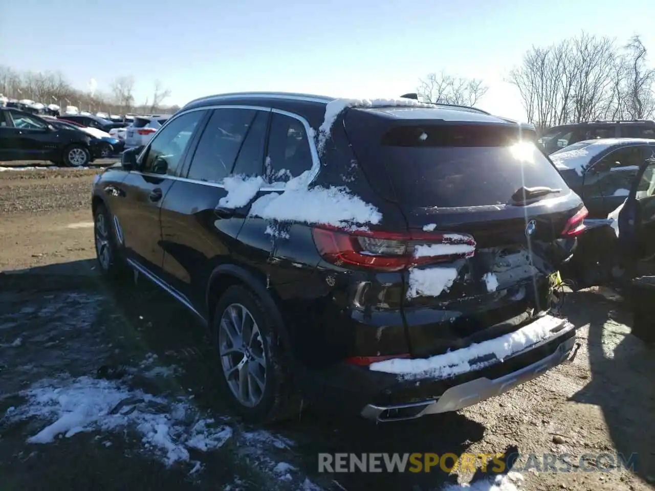 3 Photograph of a damaged car 5UXCR6C05L9B05121 BMW X5 2020