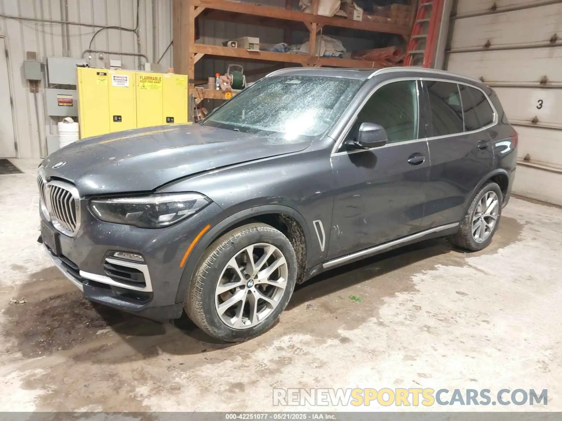 2 Photograph of a damaged car 5UXCR6C05L9B87142 BMW X5 2020