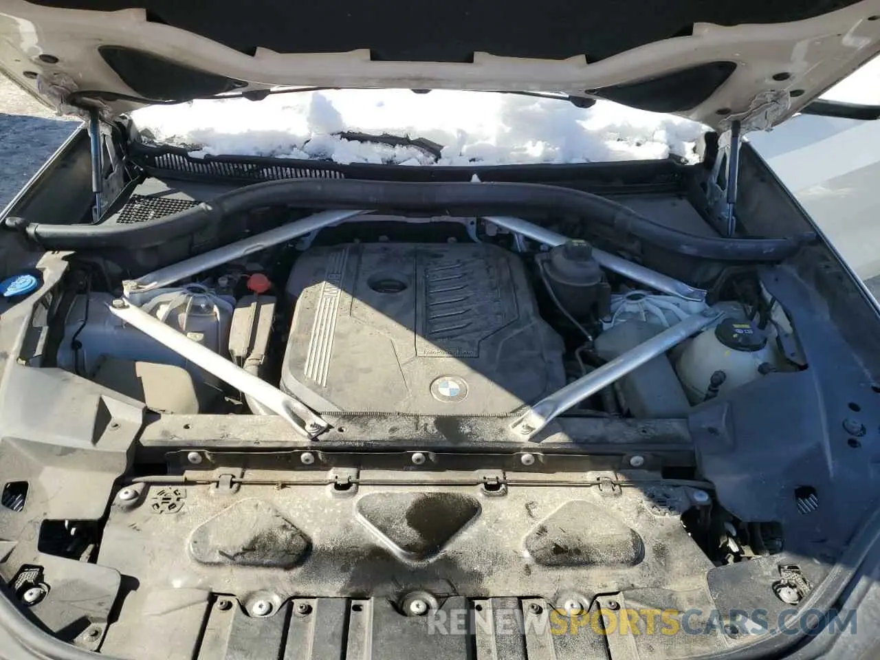 12 Photograph of a damaged car 5UXCR6C05LLL65390 BMW X5 2020