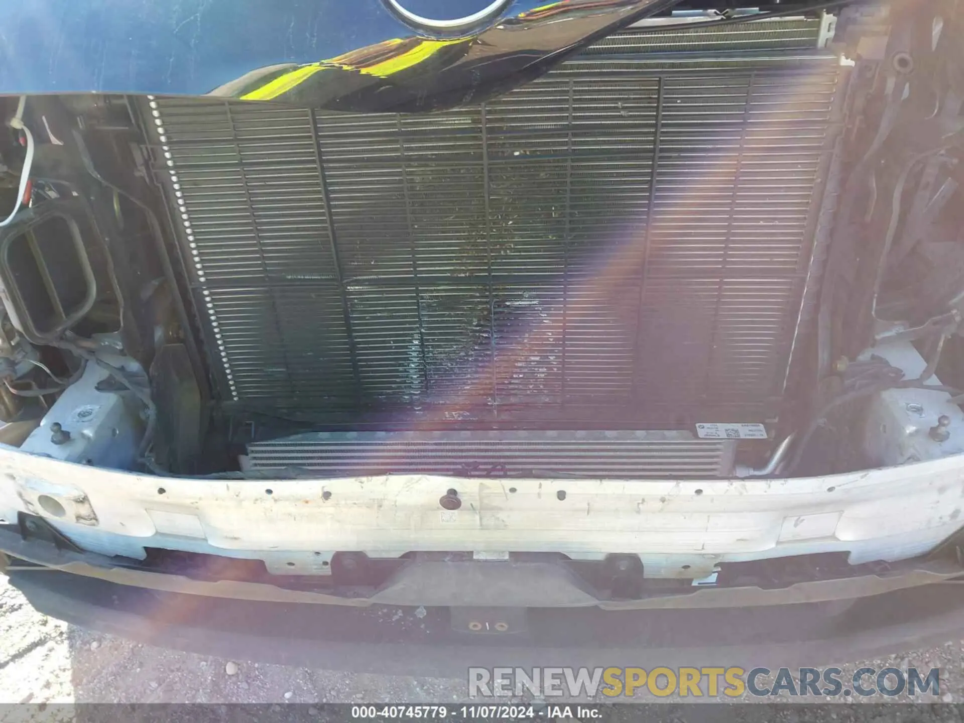 20 Photograph of a damaged car 5UXCR6C06L9C70756 BMW X5 2020