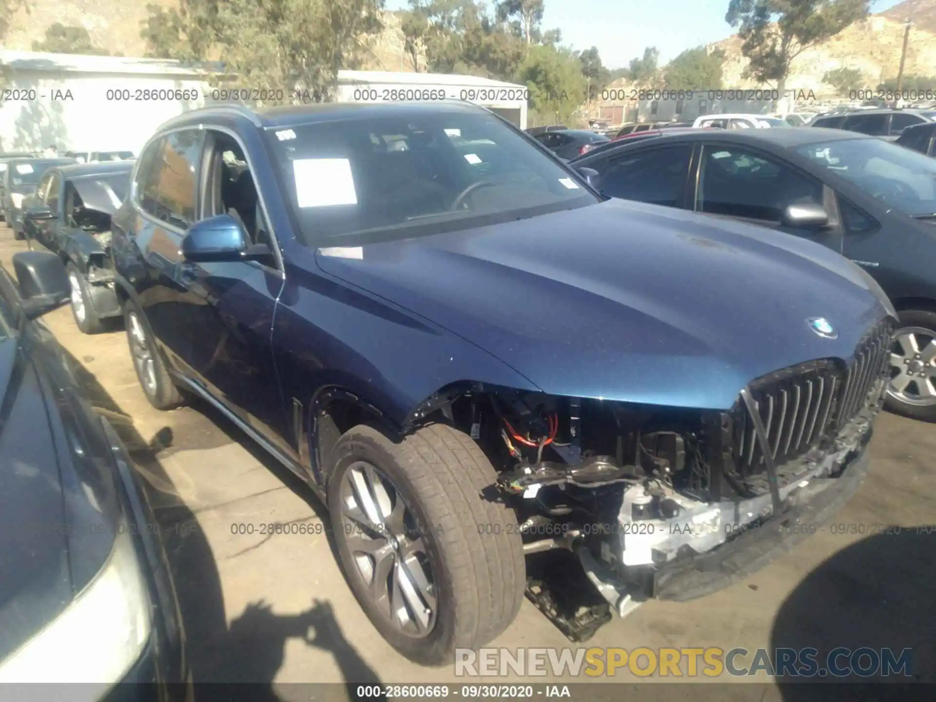 1 Photograph of a damaged car 5UXCR6C06L9C95060 BMW X5 2020