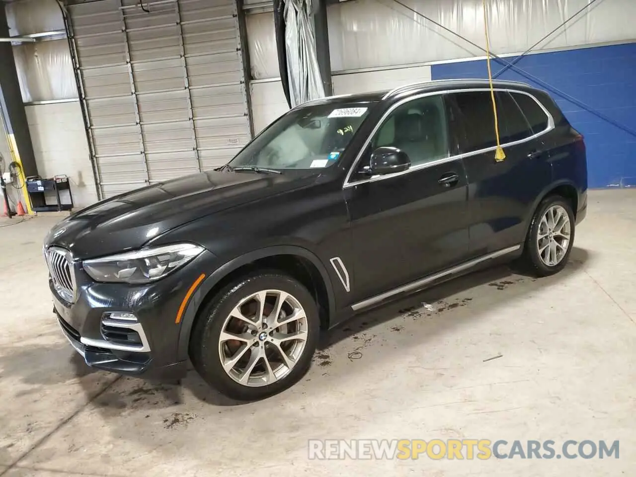 1 Photograph of a damaged car 5UXCR6C07L9C55053 BMW X5 2020
