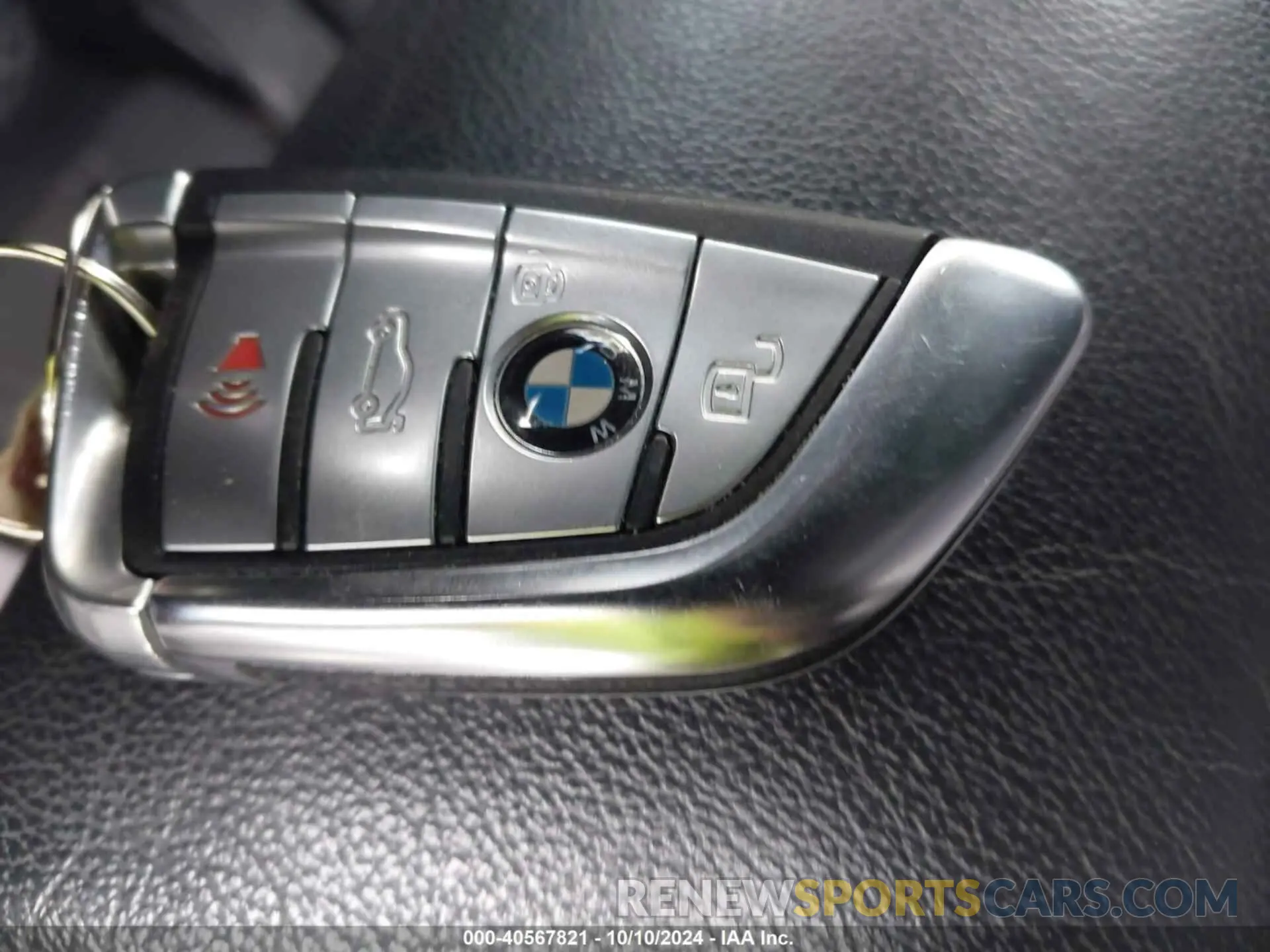 11 Photograph of a damaged car 5UXCR6C07L9C55764 BMW X5 2020