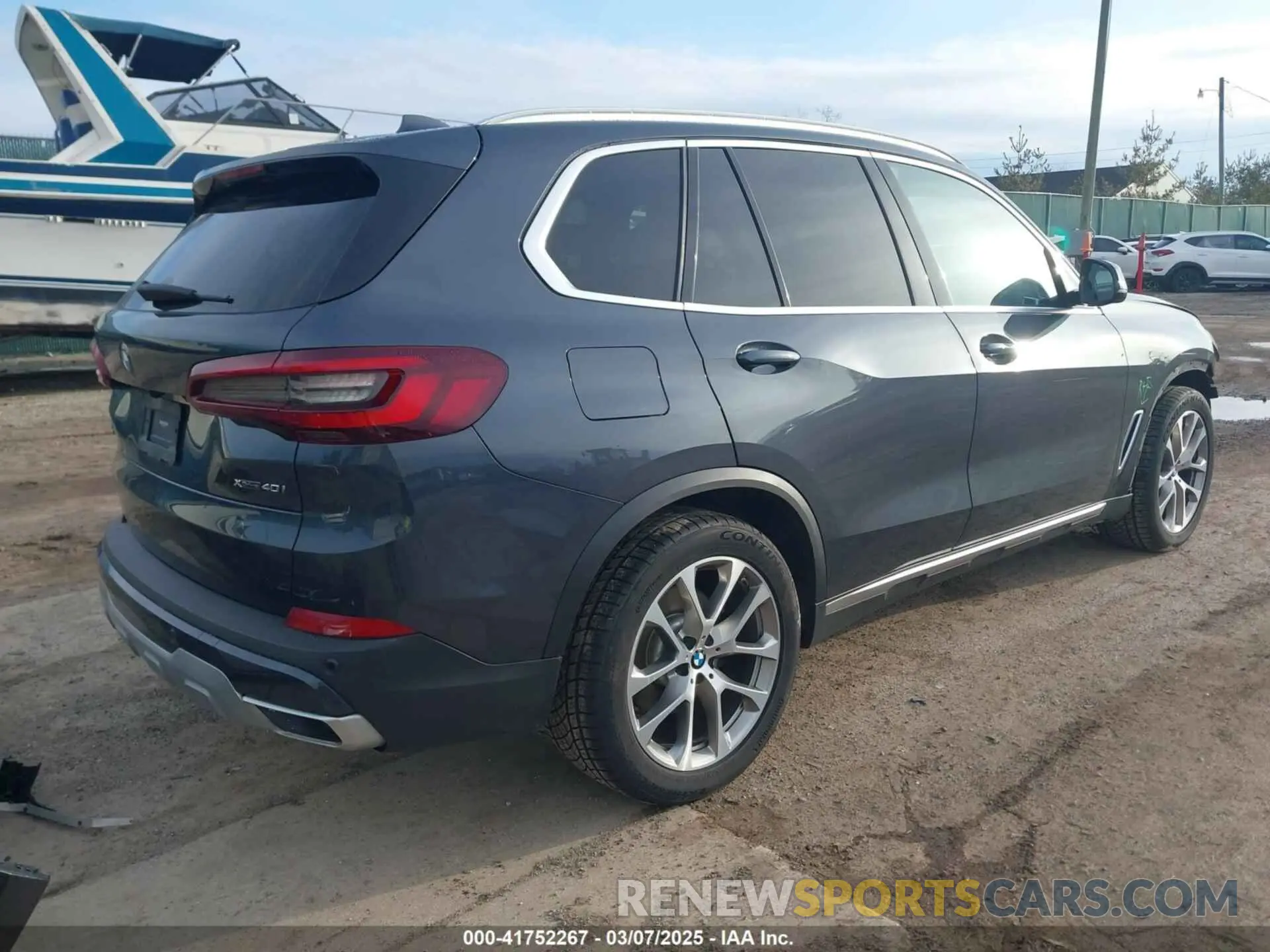 4 Photograph of a damaged car 5UXCR6C07L9C57434 BMW X5 2020