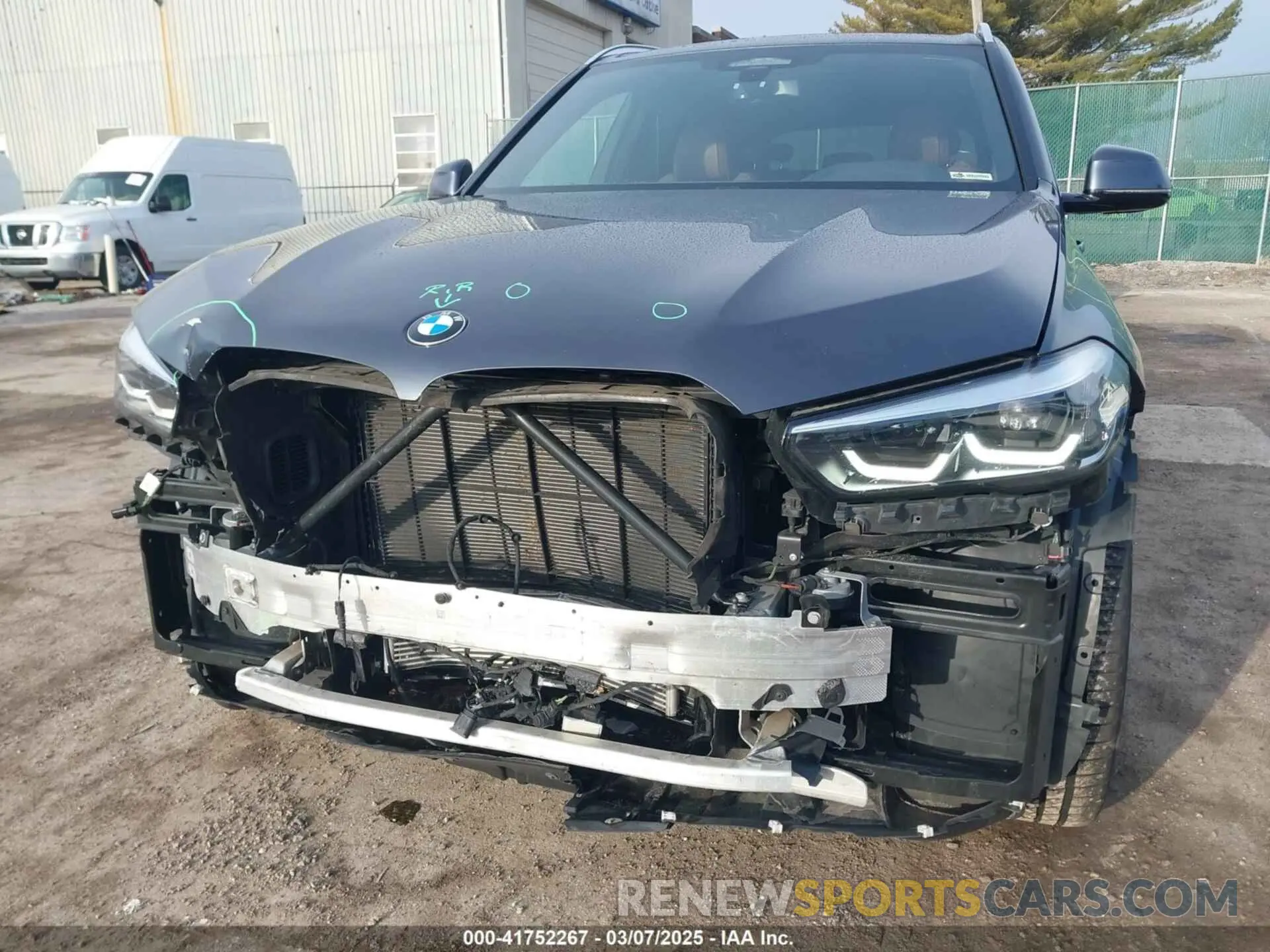 6 Photograph of a damaged car 5UXCR6C07L9C57434 BMW X5 2020