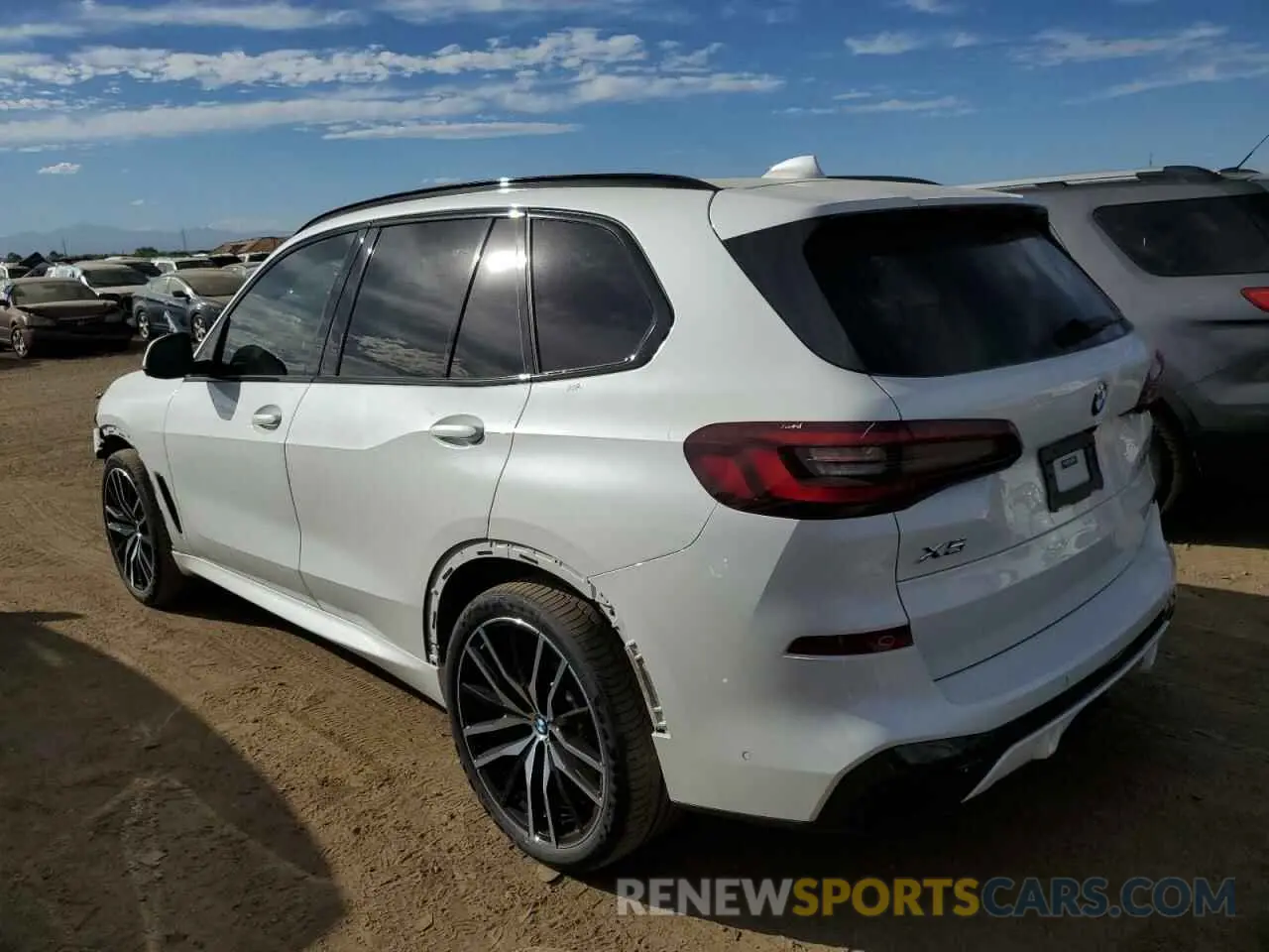 2 Photograph of a damaged car 5UXCR6C08L9C40125 BMW X5 2020