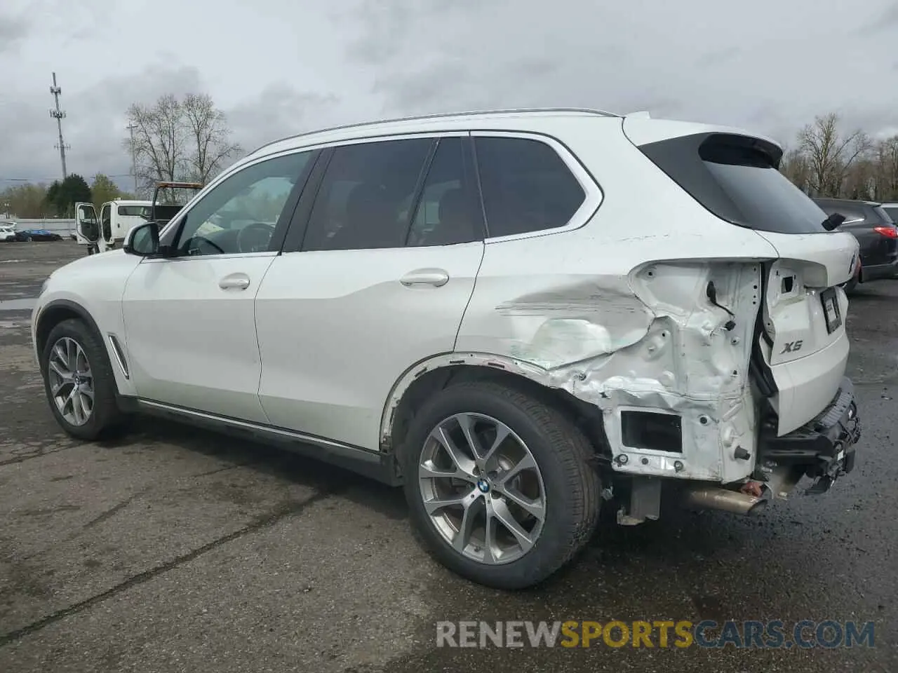 2 Photograph of a damaged car 5UXCR6C08L9C57751 BMW X5 2020