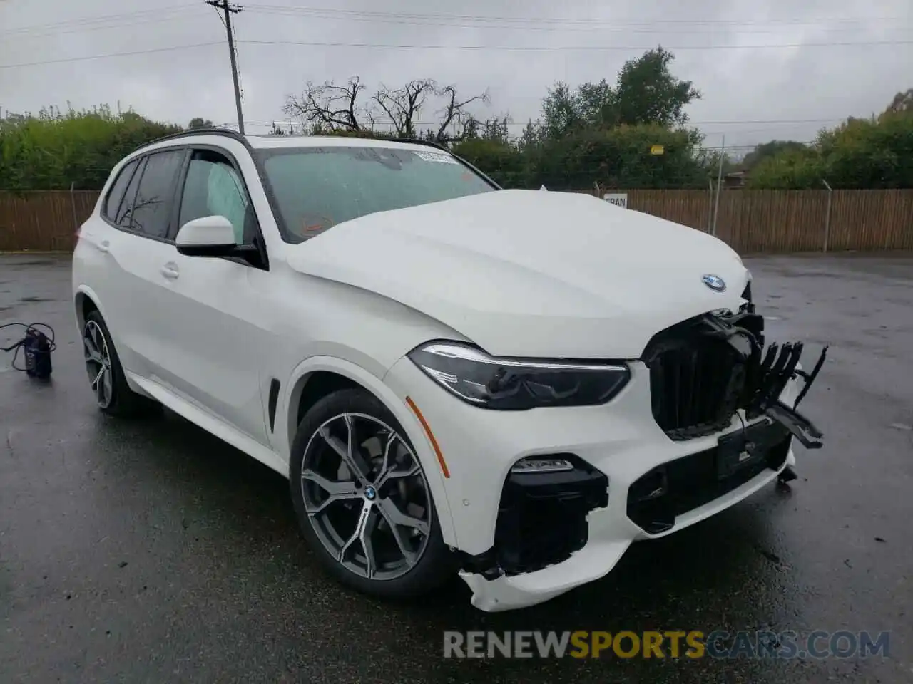 1 Photograph of a damaged car 5UXCR6C08L9C67194 BMW X5 2020