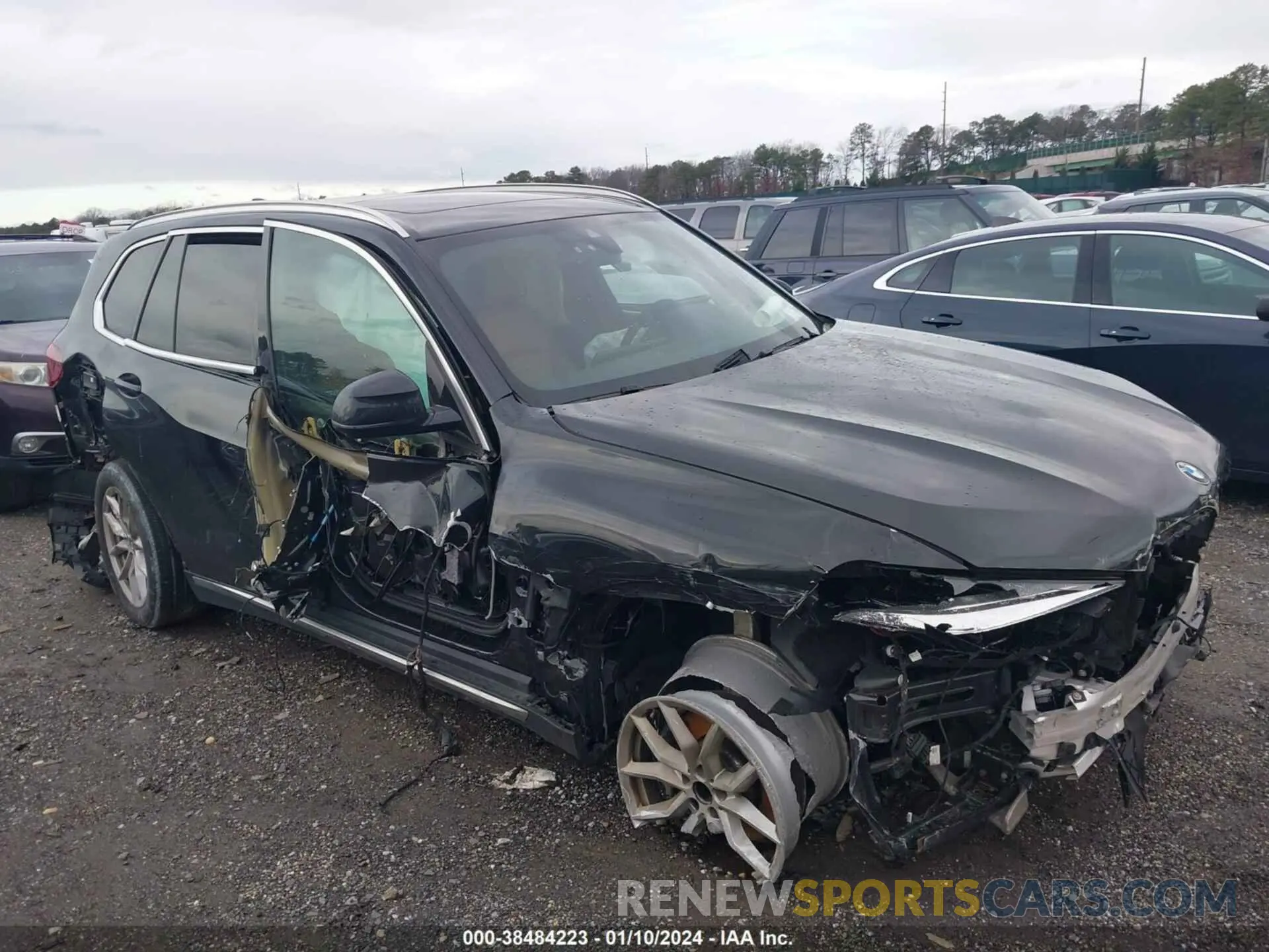 1 Photograph of a damaged car 5UXCR6C09L9C93917 BMW X5 2020