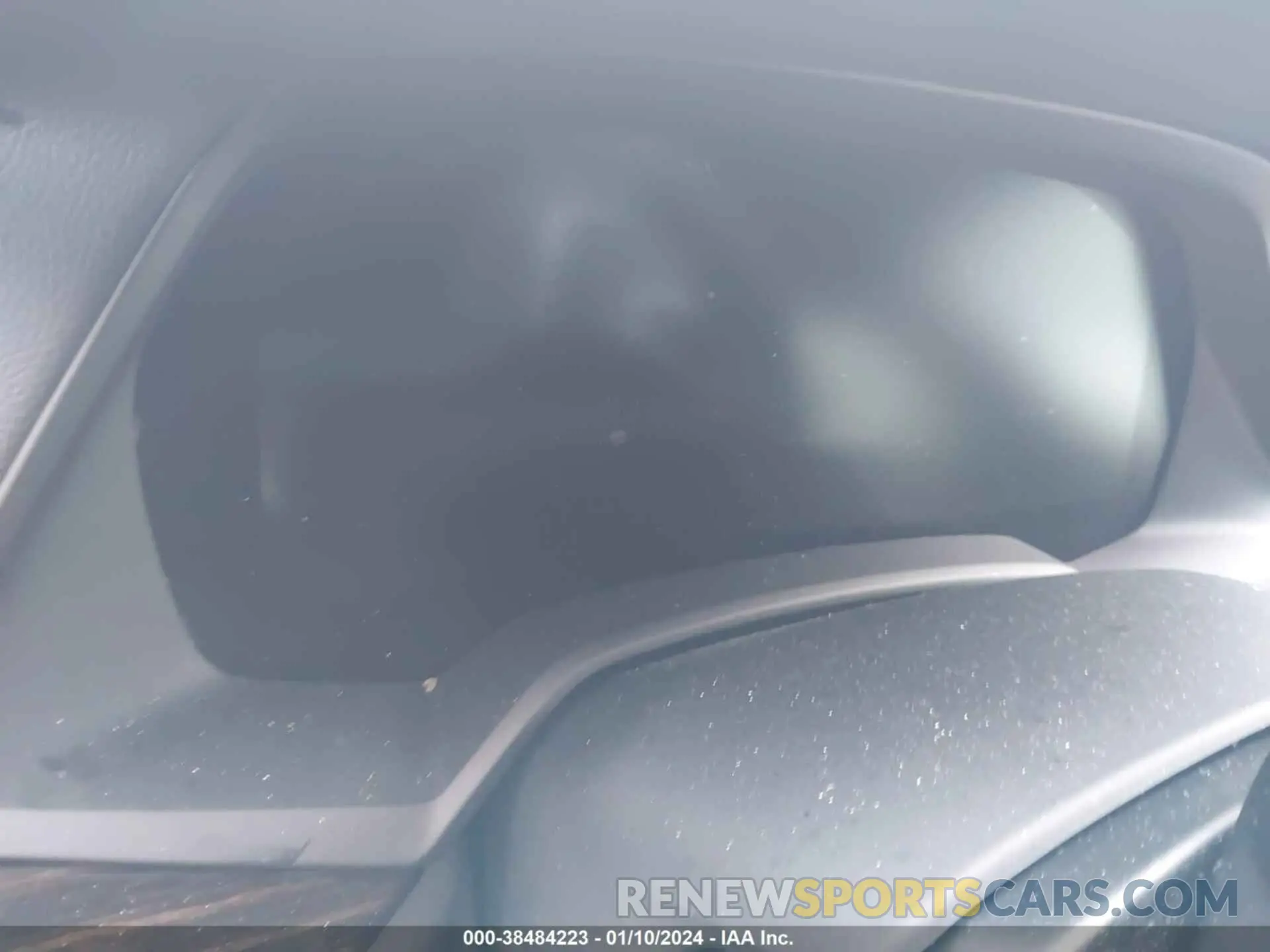 7 Photograph of a damaged car 5UXCR6C09L9C93917 BMW X5 2020