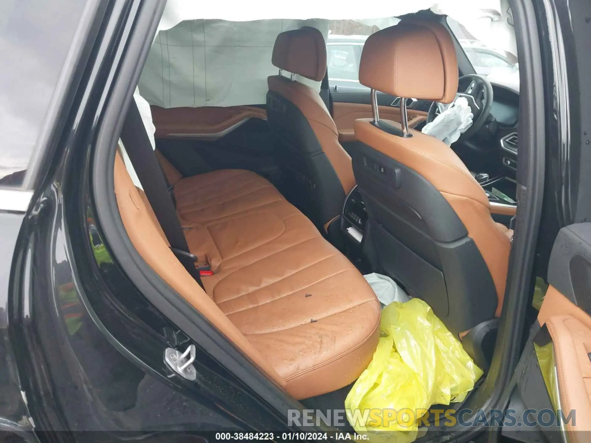 8 Photograph of a damaged car 5UXCR6C09L9C93917 BMW X5 2020
