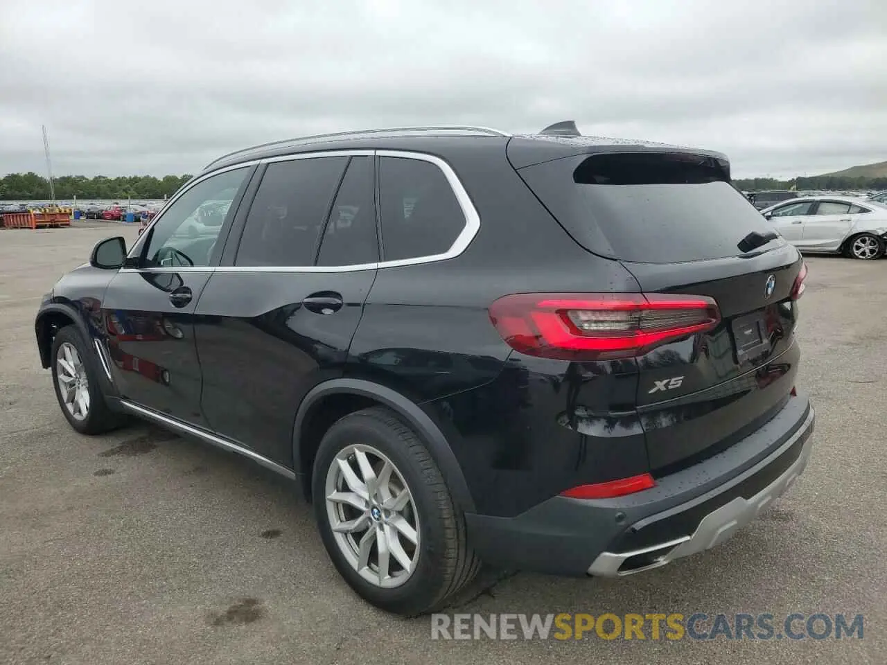 2 Photograph of a damaged car 5UXCR6C09L9C95232 BMW X5 2020