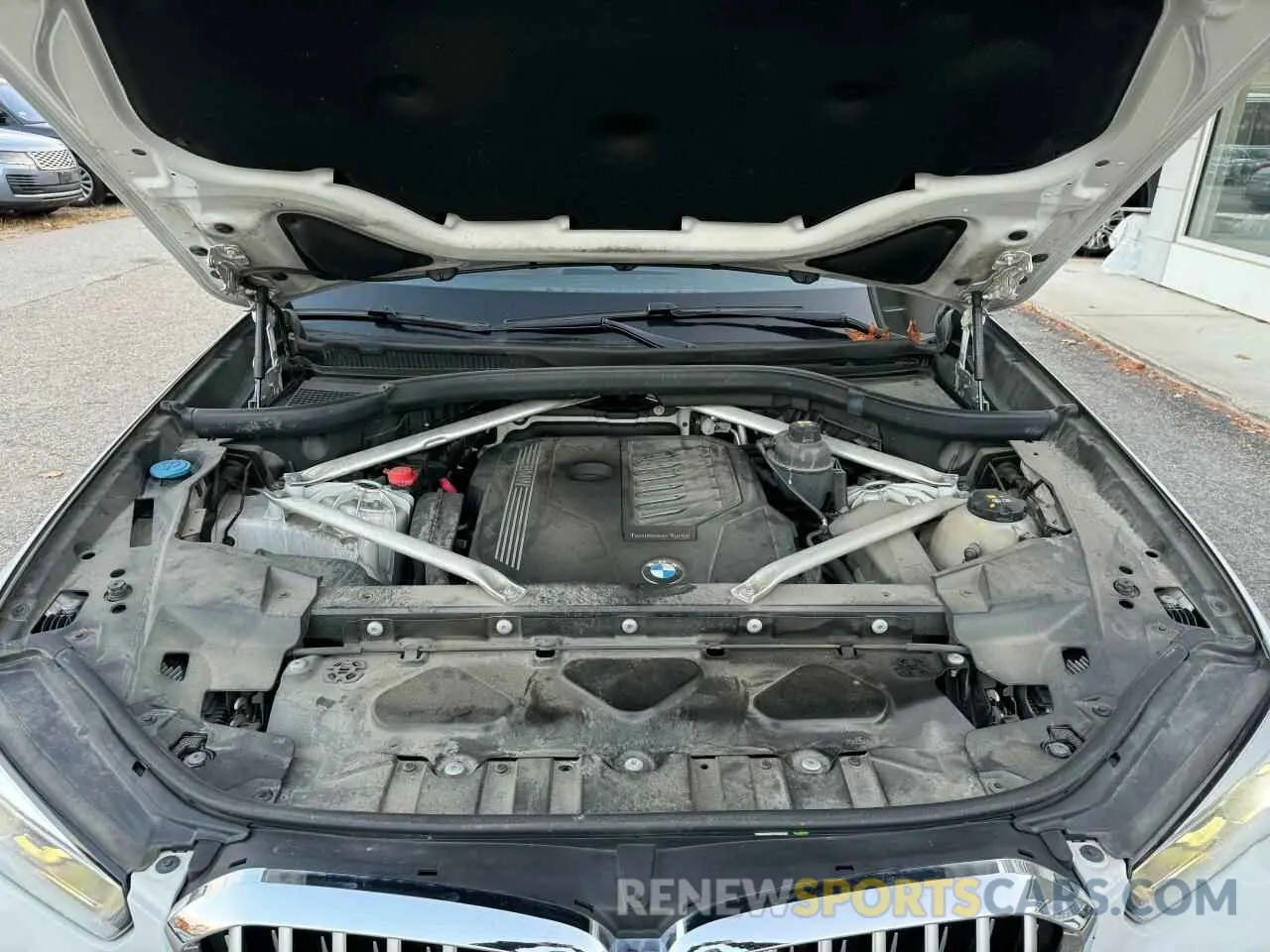 7 Photograph of a damaged car 5UXCR6C09LLL82113 BMW X5 2020