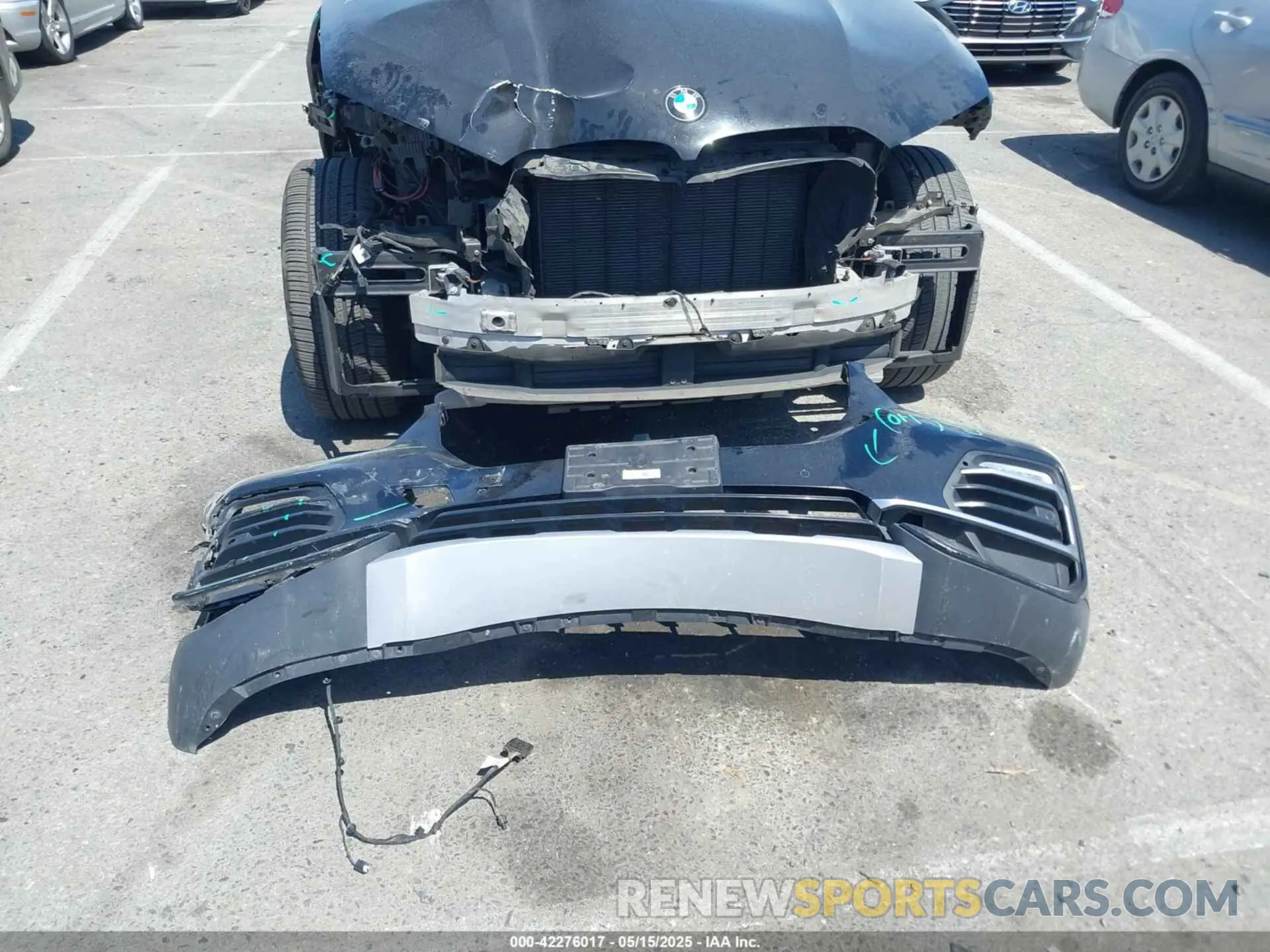 12 Photograph of a damaged car 5UXCR6C0XL9B13280 BMW X5 2020