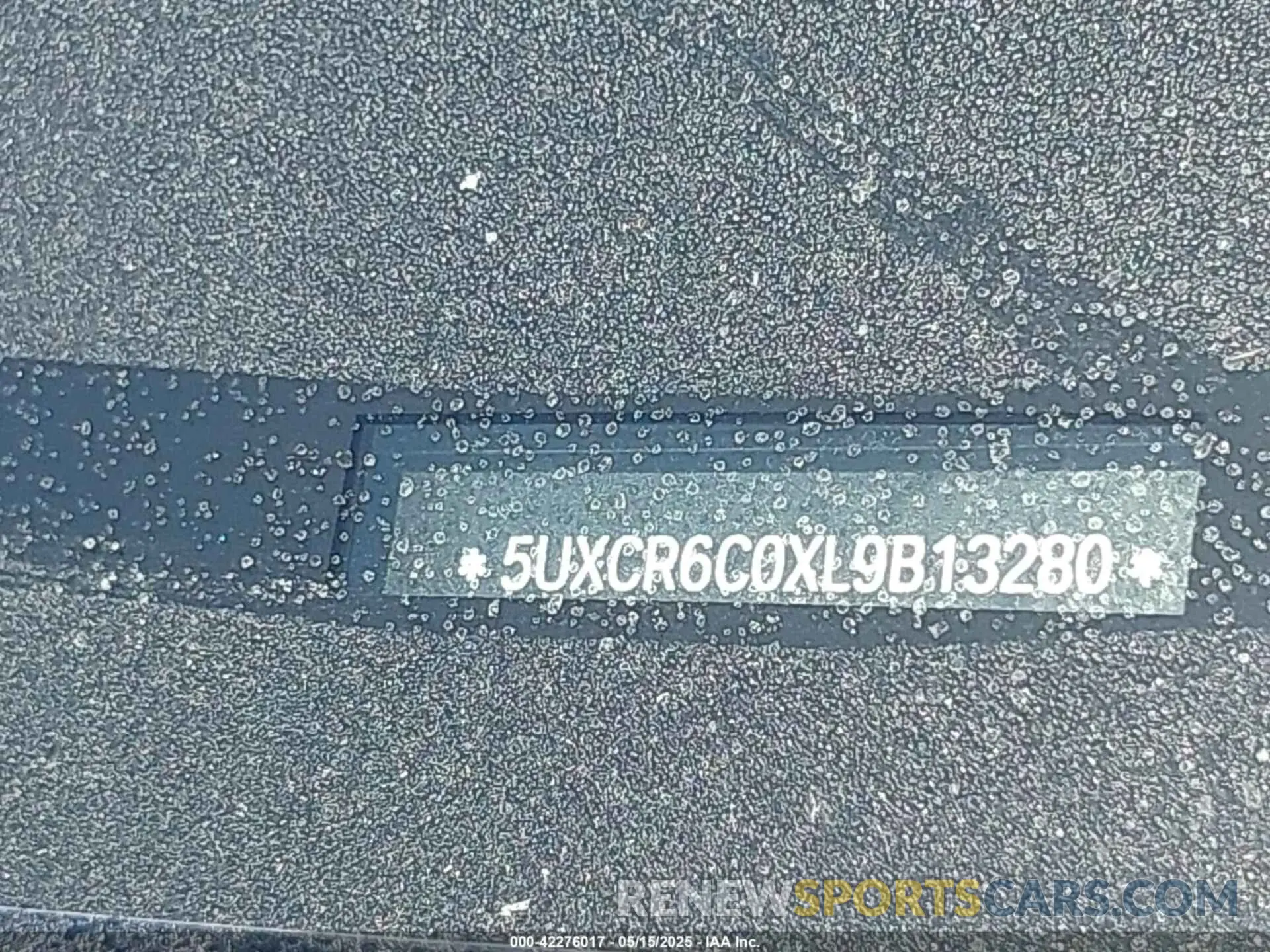 9 Photograph of a damaged car 5UXCR6C0XL9B13280 BMW X5 2020