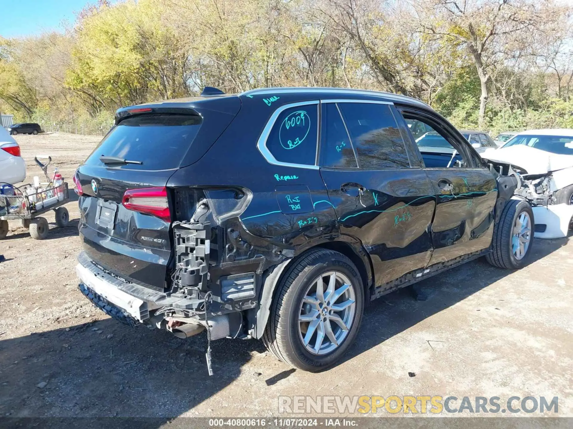 4 Photograph of a damaged car 5UXCR6C0XL9B78453 BMW X5 2020
