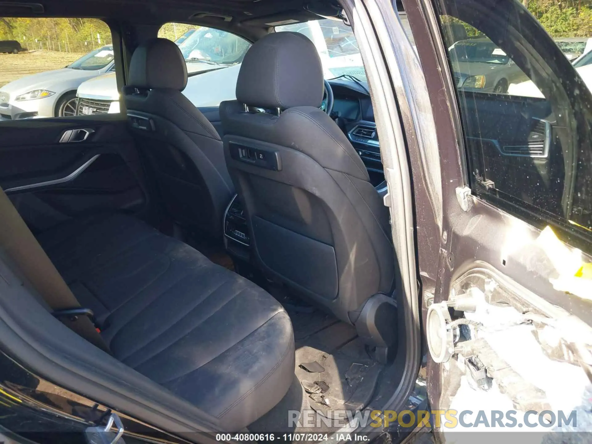 8 Photograph of a damaged car 5UXCR6C0XL9B78453 BMW X5 2020