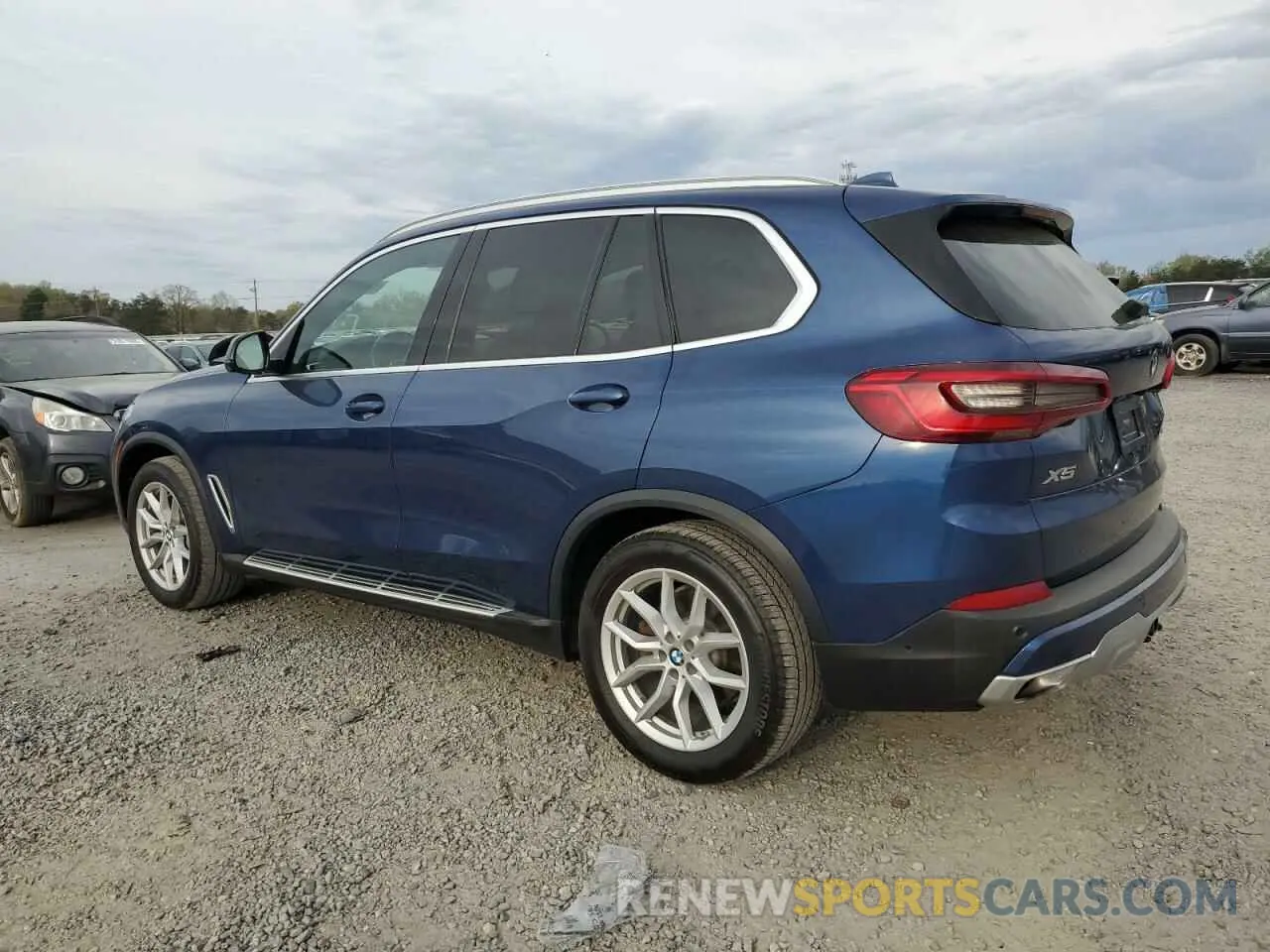 2 Photograph of a damaged car 5UXCR6C0XLLL66972 BMW X5 2020