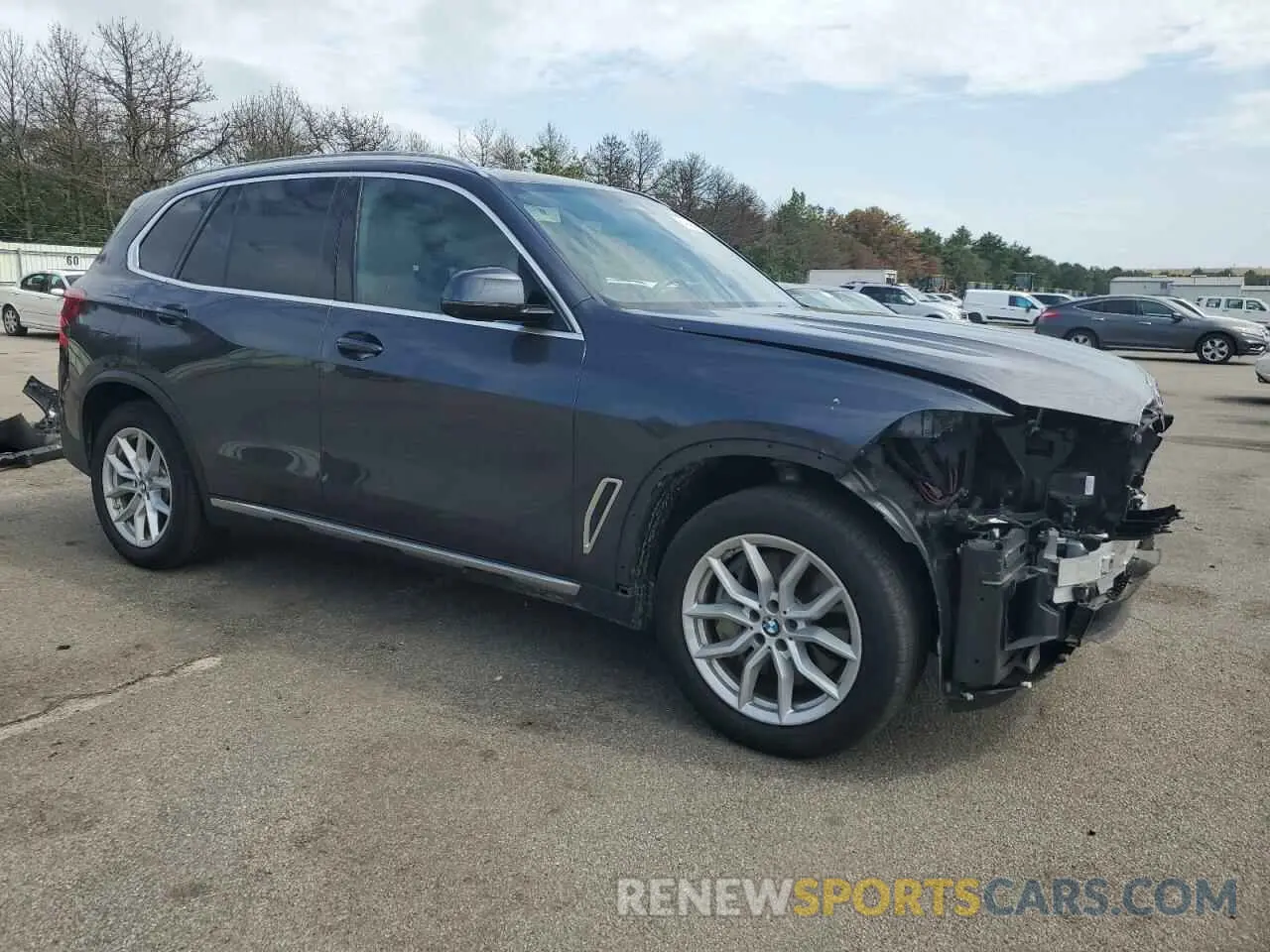 4 Photograph of a damaged car 5UXJU2C02L9B06838 BMW X5 2020