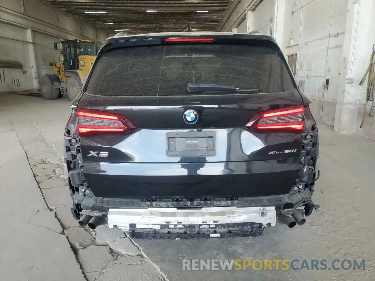 6 Photograph of a damaged car 5UXJU2C03L9C54691 BMW X5 2020