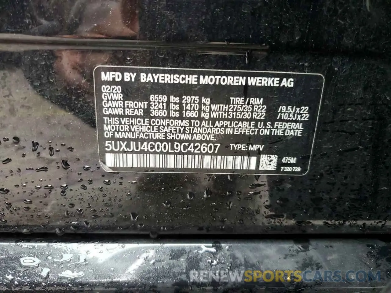 12 Photograph of a damaged car 5UXJU4C00L9C42607 BMW X5 2020