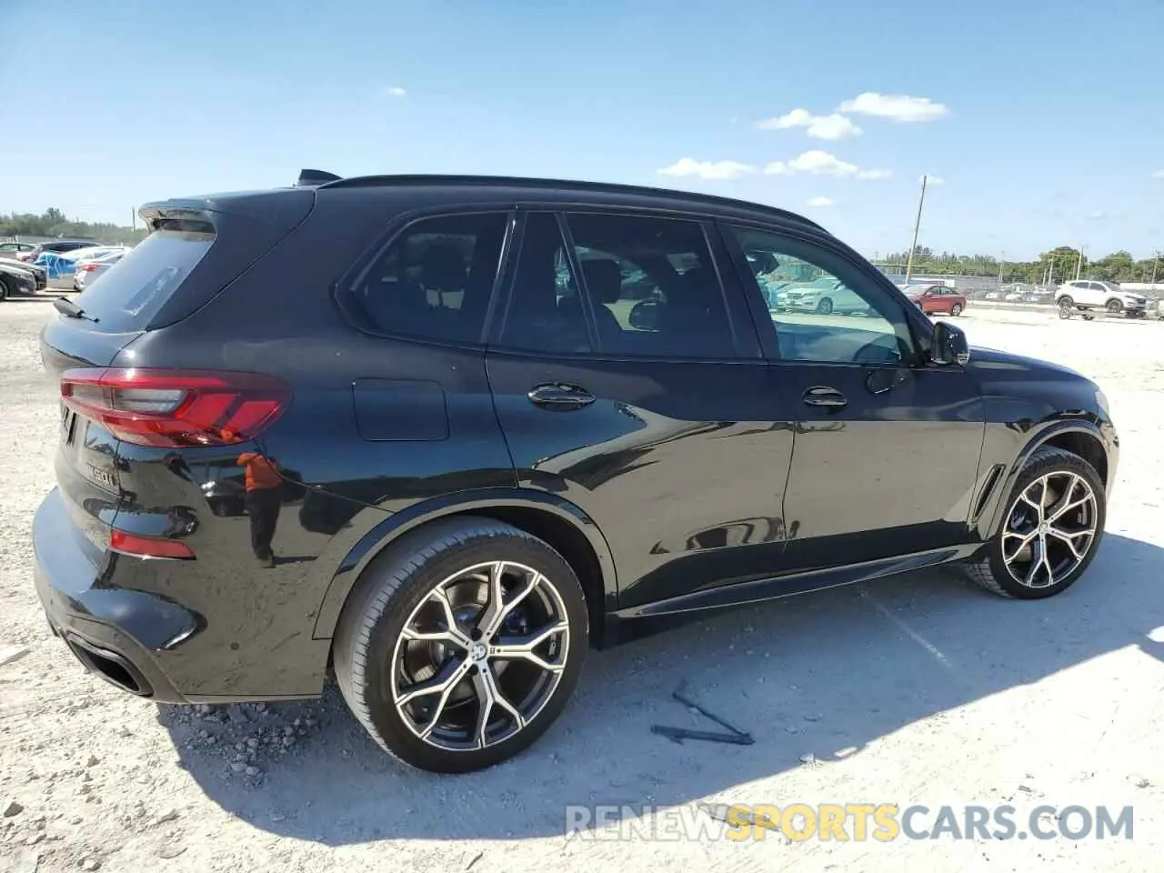 3 Photograph of a damaged car 5UXJU4C04L9C25485 BMW X5 2020