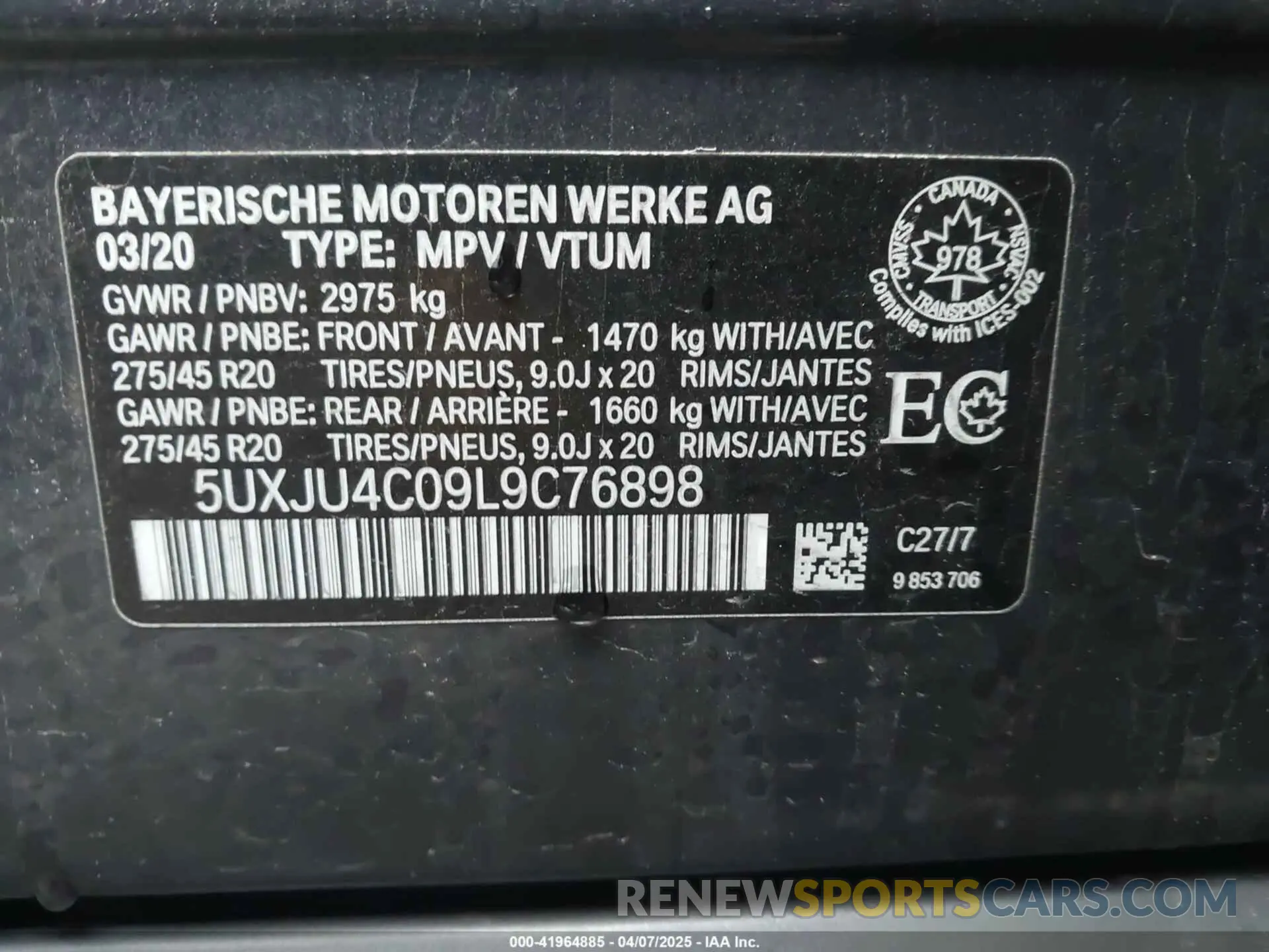 9 Photograph of a damaged car 5UXJU4C09L9C76898 BMW X5 2020
