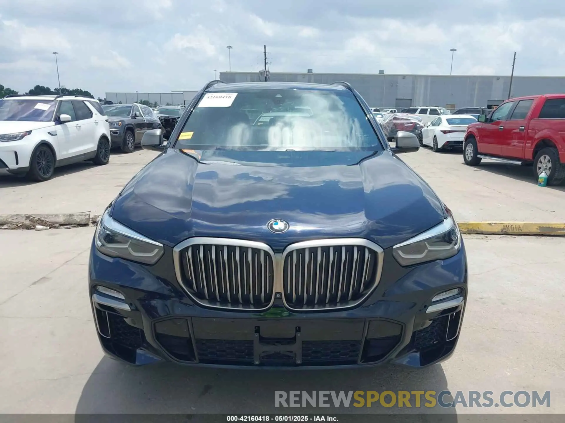 12 Photograph of a damaged car 5UXJU4C0XLLE45975 BMW X5 2020