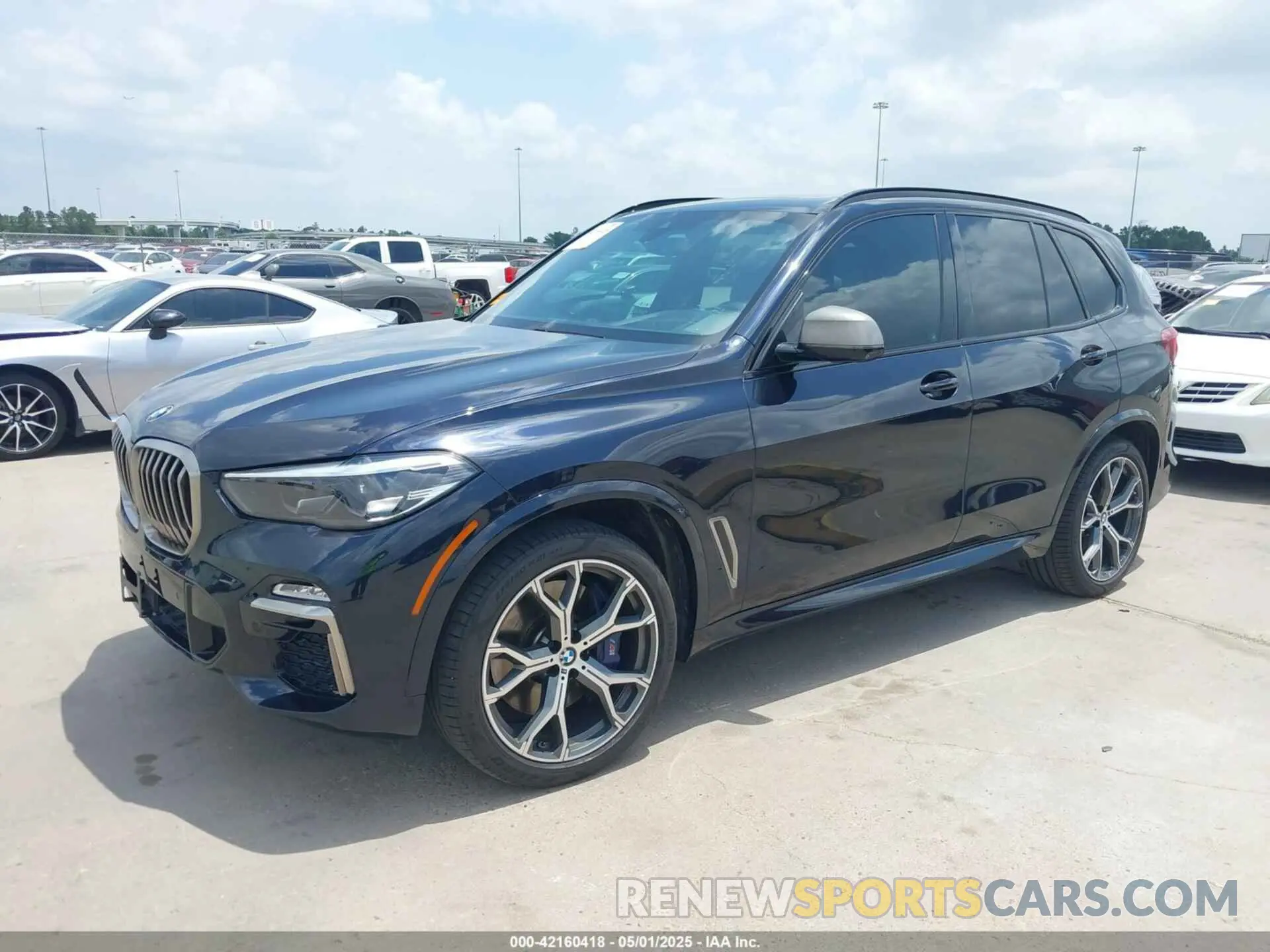 2 Photograph of a damaged car 5UXJU4C0XLLE45975 BMW X5 2020