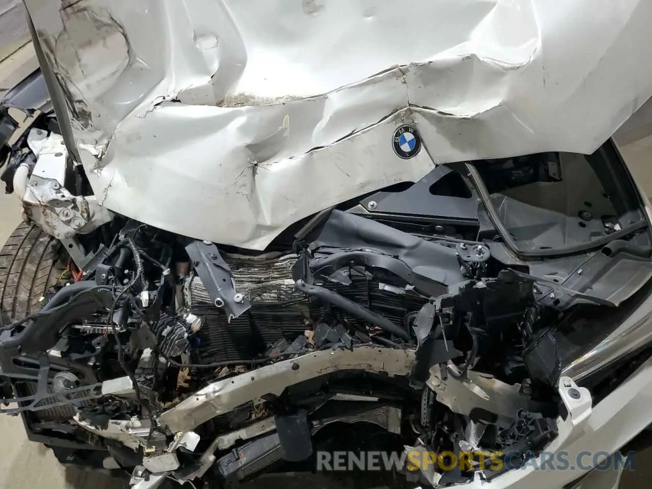 12 Photograph of a damaged car 5YMJU0C09L9B05697 BMW X5 2020