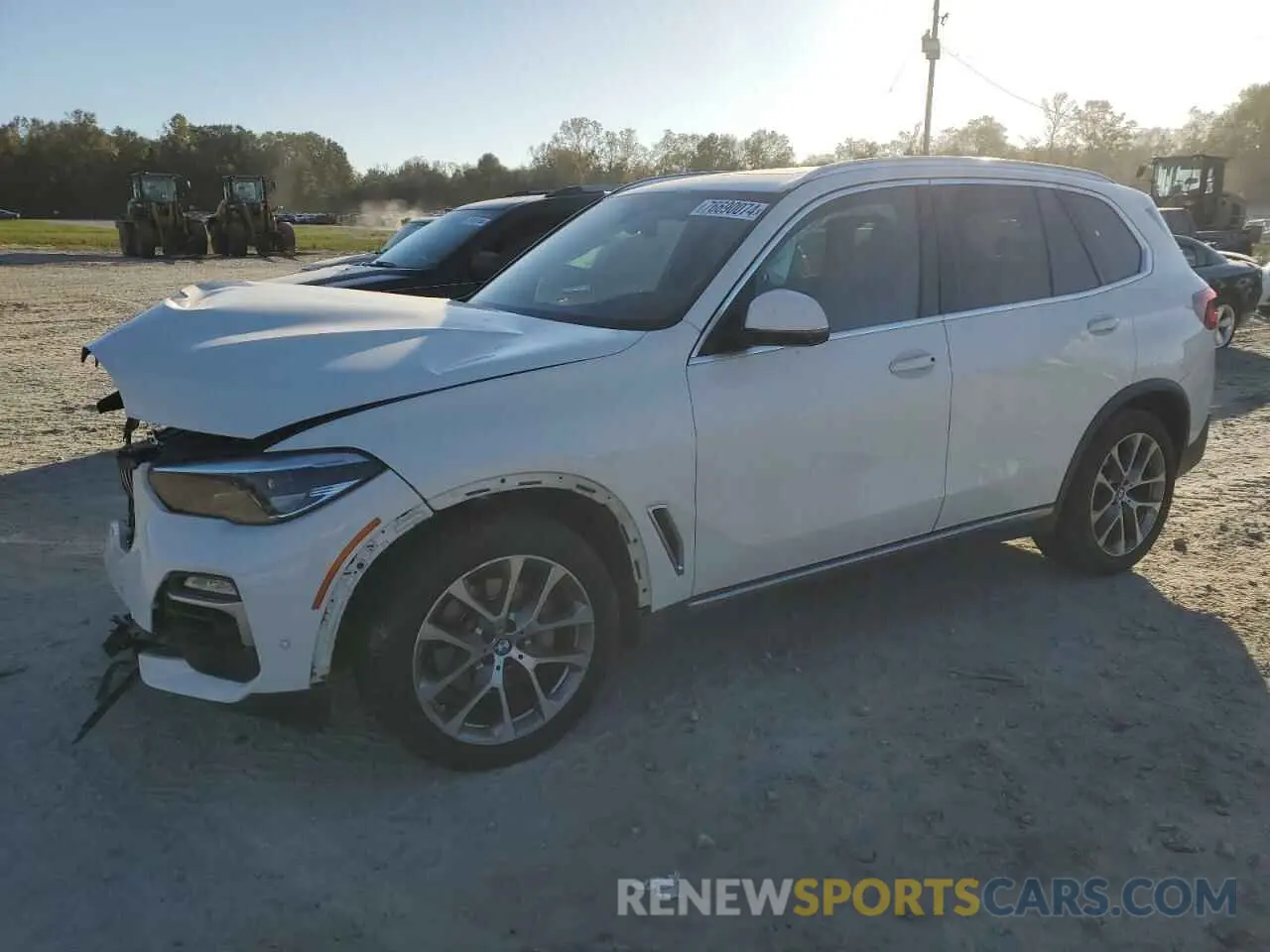 1 Photograph of a damaged car 5UXCR4C00M9D77145 BMW X5 2021