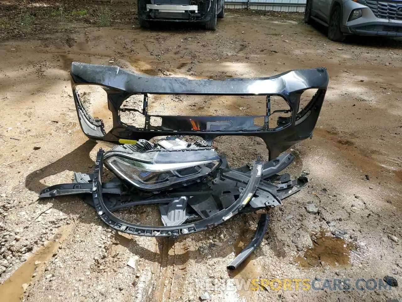13 Photograph of a damaged car 5UXCR4C01M9F19888 BMW X5 2021