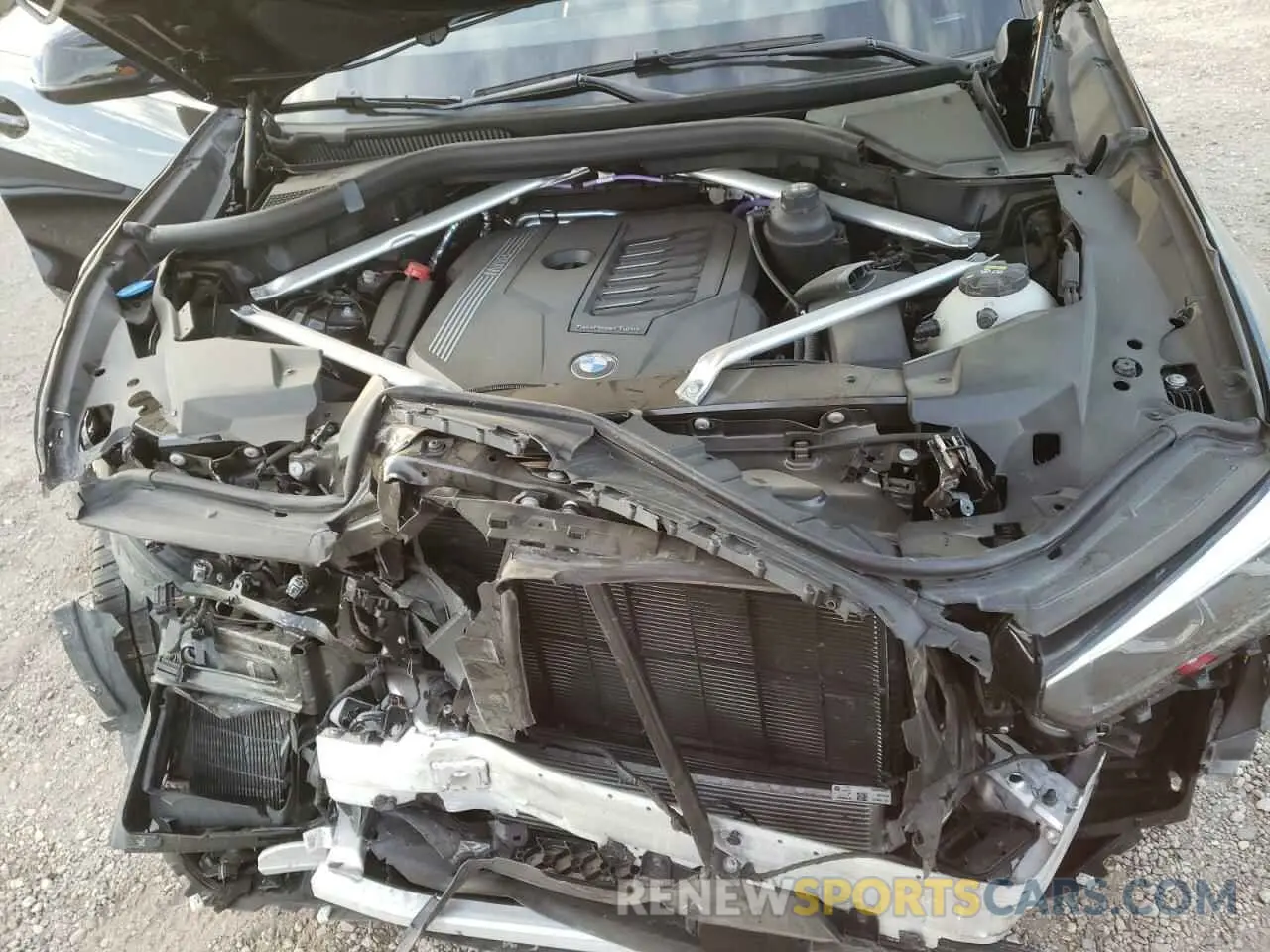 7 Photograph of a damaged car 5UXCR4C01M9F77676 BMW X5 2021