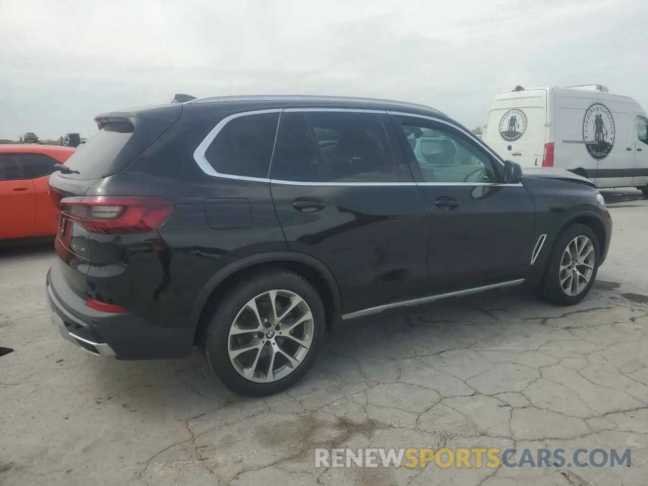 3 Photograph of a damaged car 5UXCR4C01M9G22129 BMW X5 2021