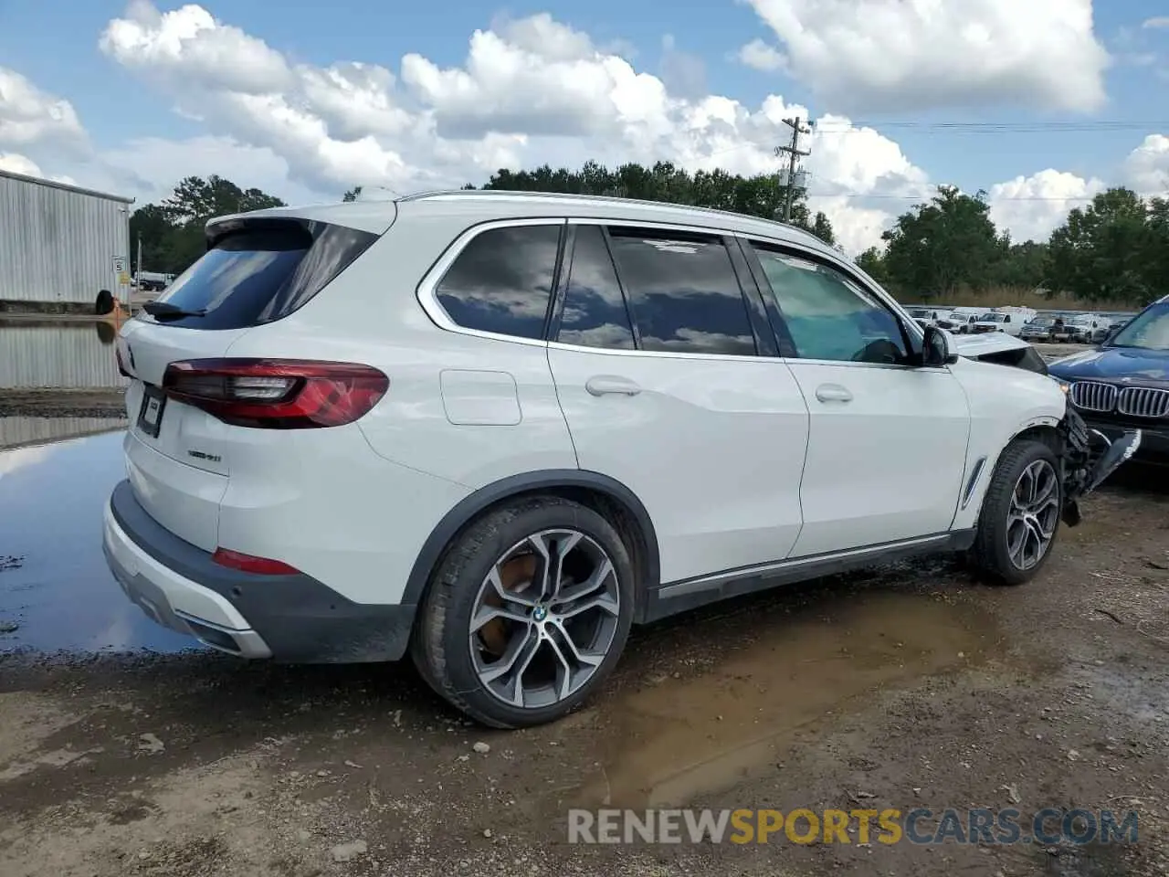 3 Photograph of a damaged car 5UXCR4C02M9E09481 BMW X5 2021