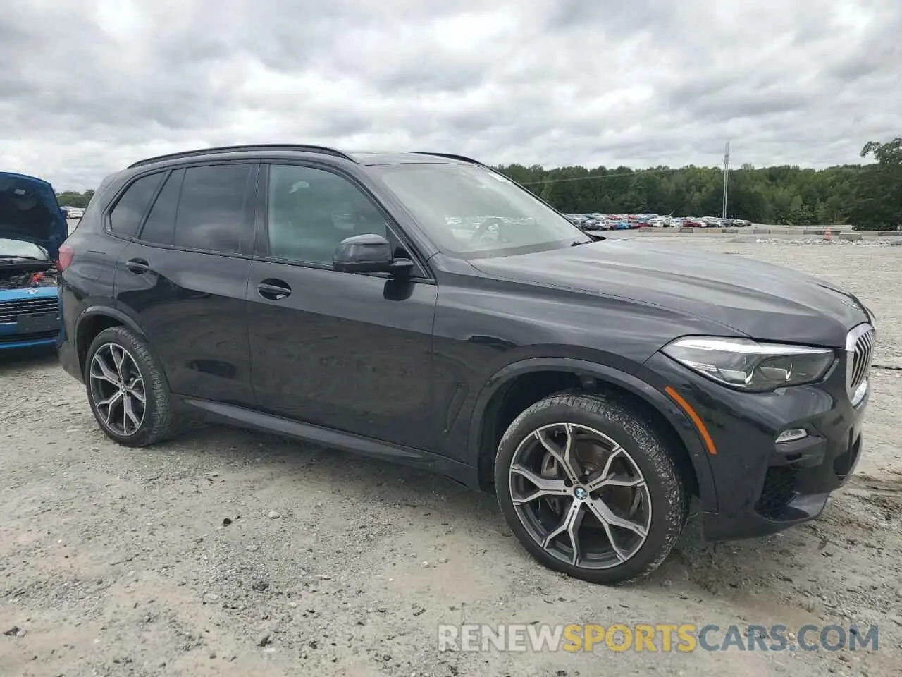 4 Photograph of a damaged car 5UXCR4C02M9E44229 BMW X5 2021