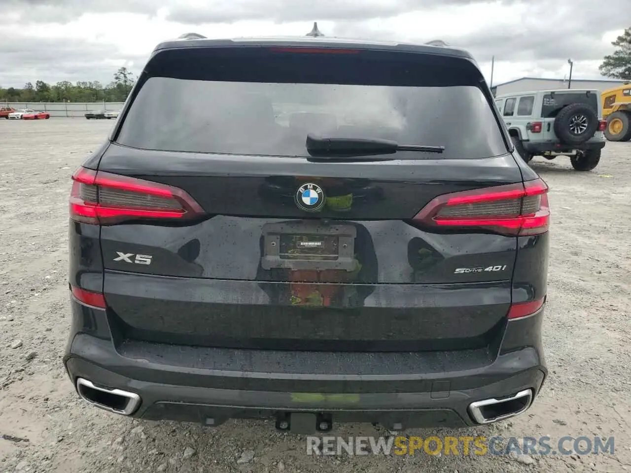 6 Photograph of a damaged car 5UXCR4C02M9E44229 BMW X5 2021