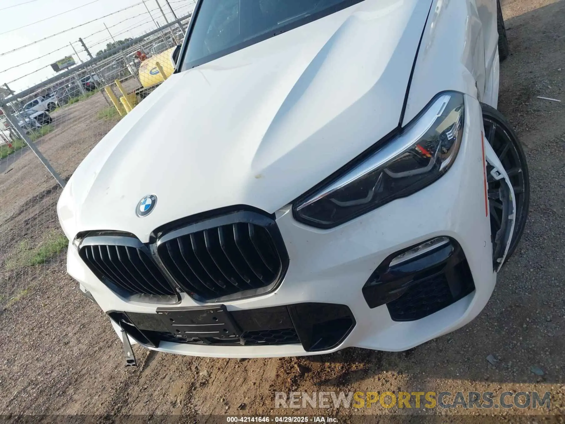 12 Photograph of a damaged car 5UXCR4C03M9E40545 BMW X5 2021