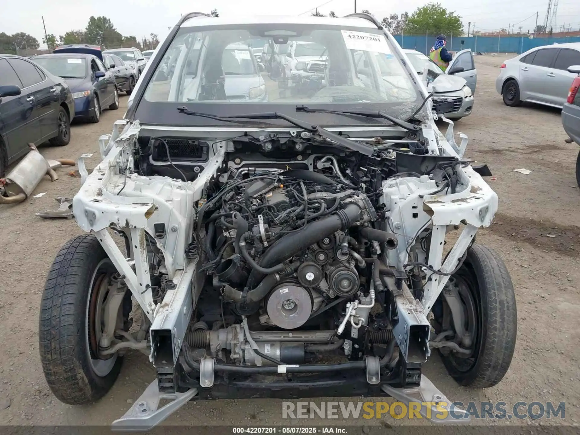 12 Photograph of a damaged car 5UXCR4C04M9E59279 BMW X5 2021